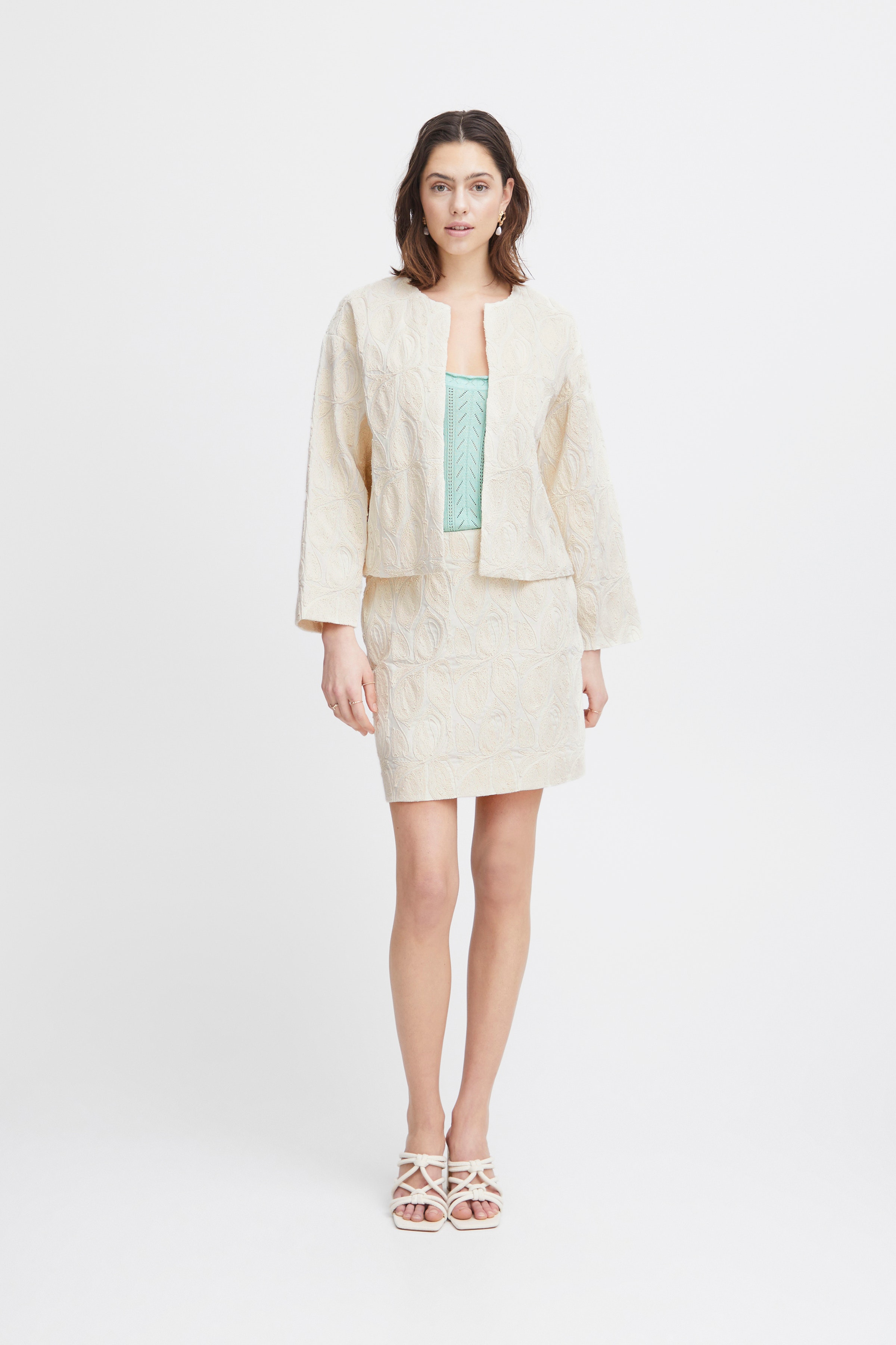 IRBERA Blazer LOOKBOOK FRONT 20120697-130905