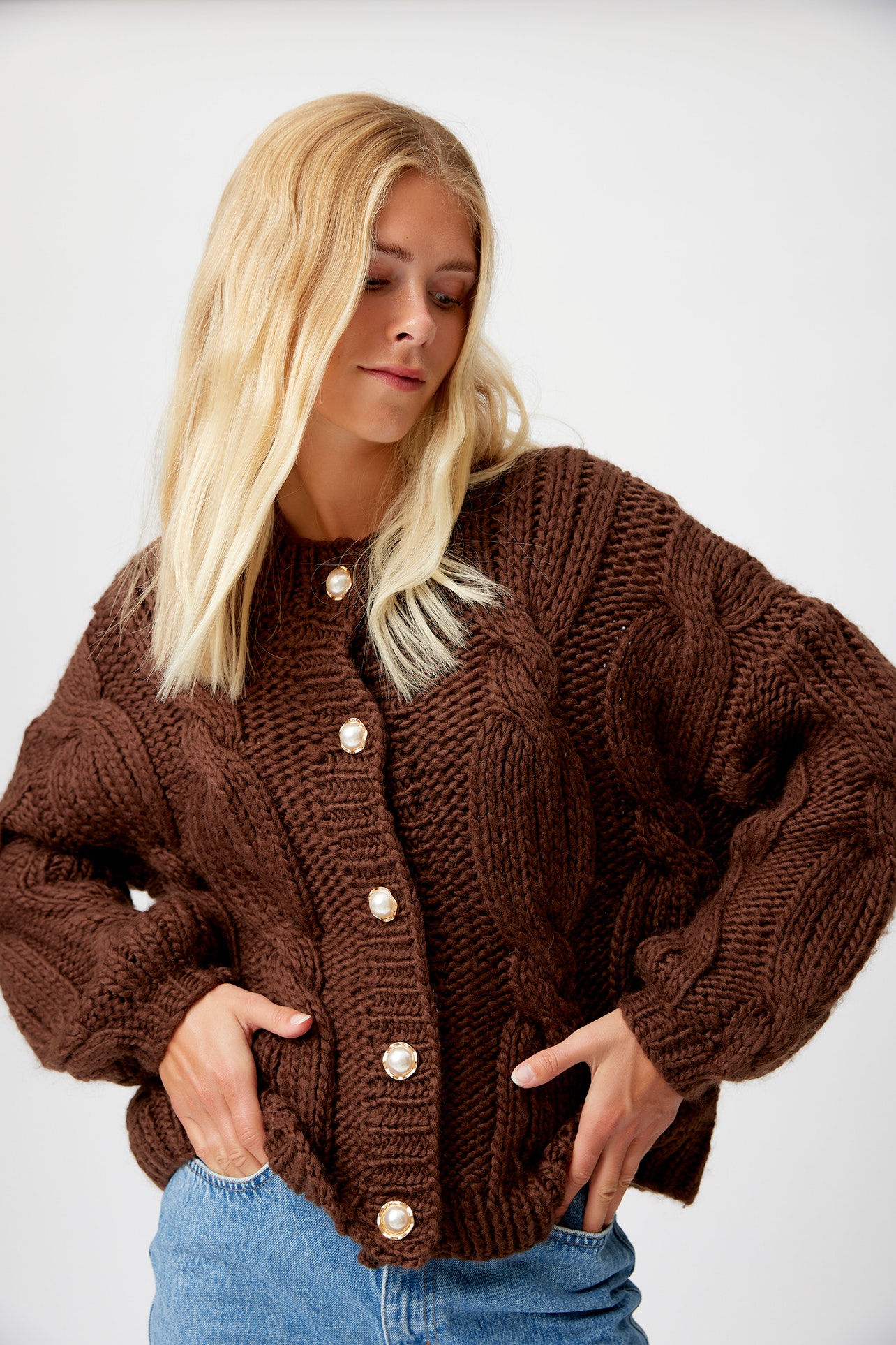TamarGZ Cardigan LOOKBOOK FRONT 10905622-190915