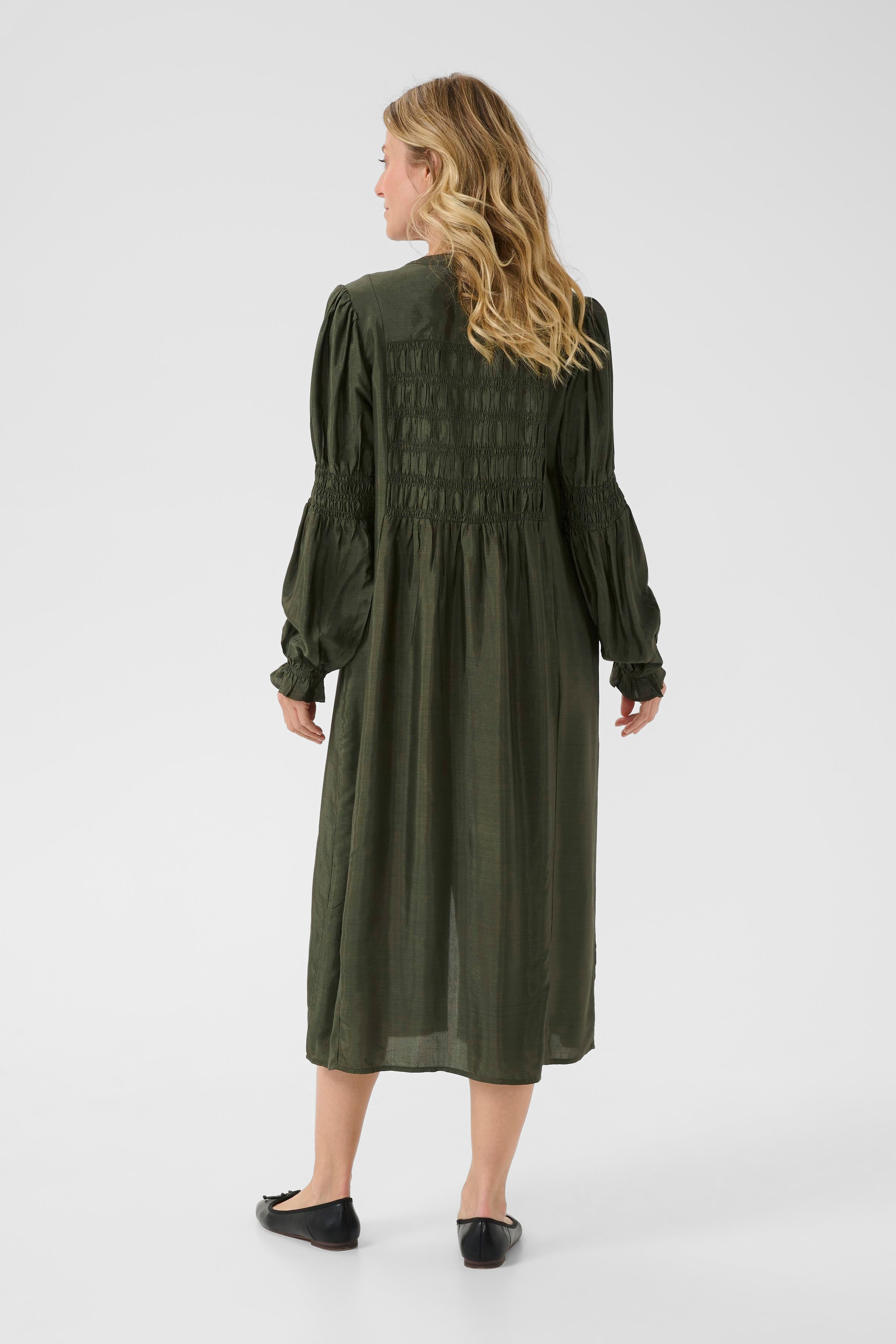 CRHenva Kjole LOOKBOOK FRONT 10650702-190419