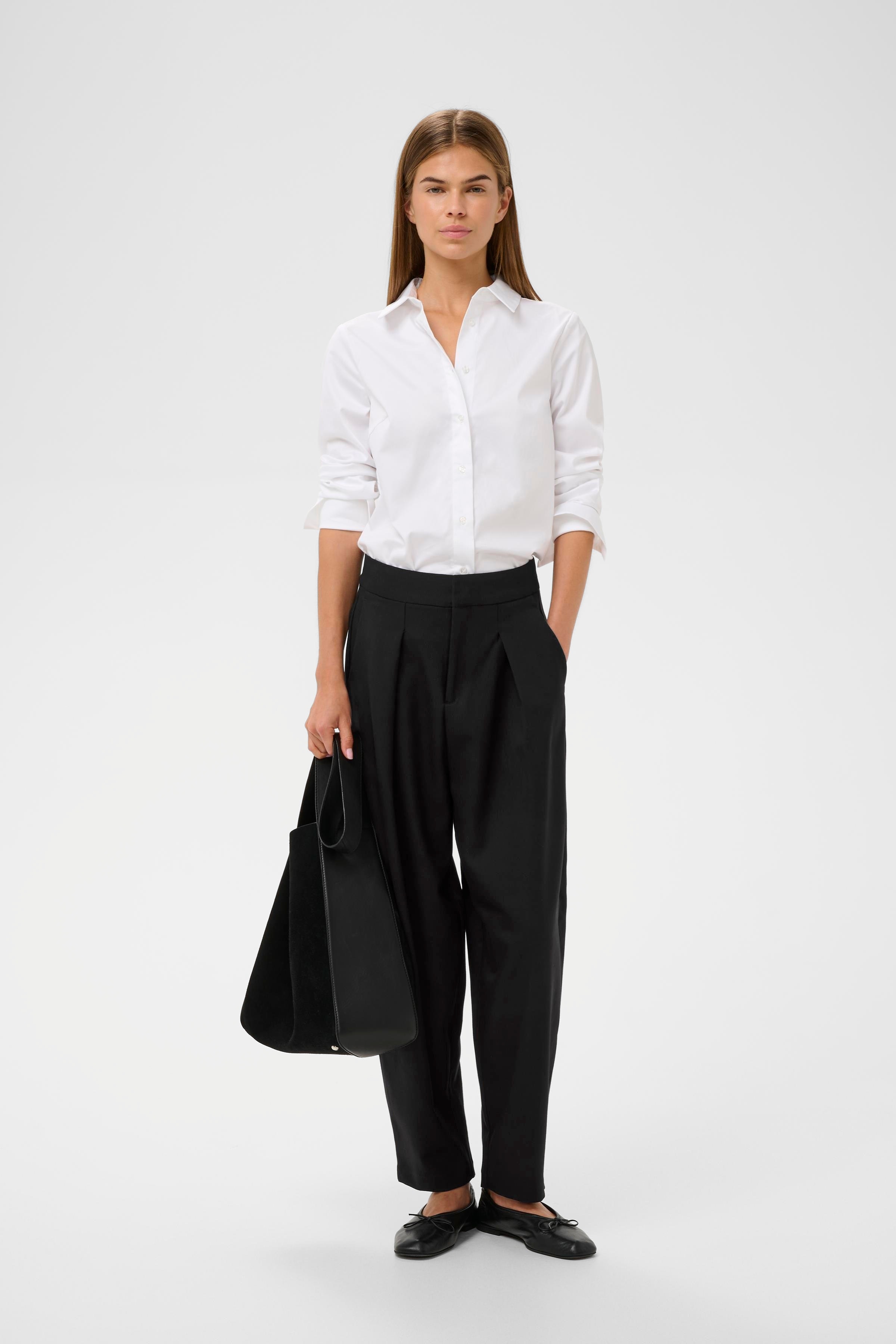 YuktaIW Bukser LOOKBOOK FRONT 30111165-194008