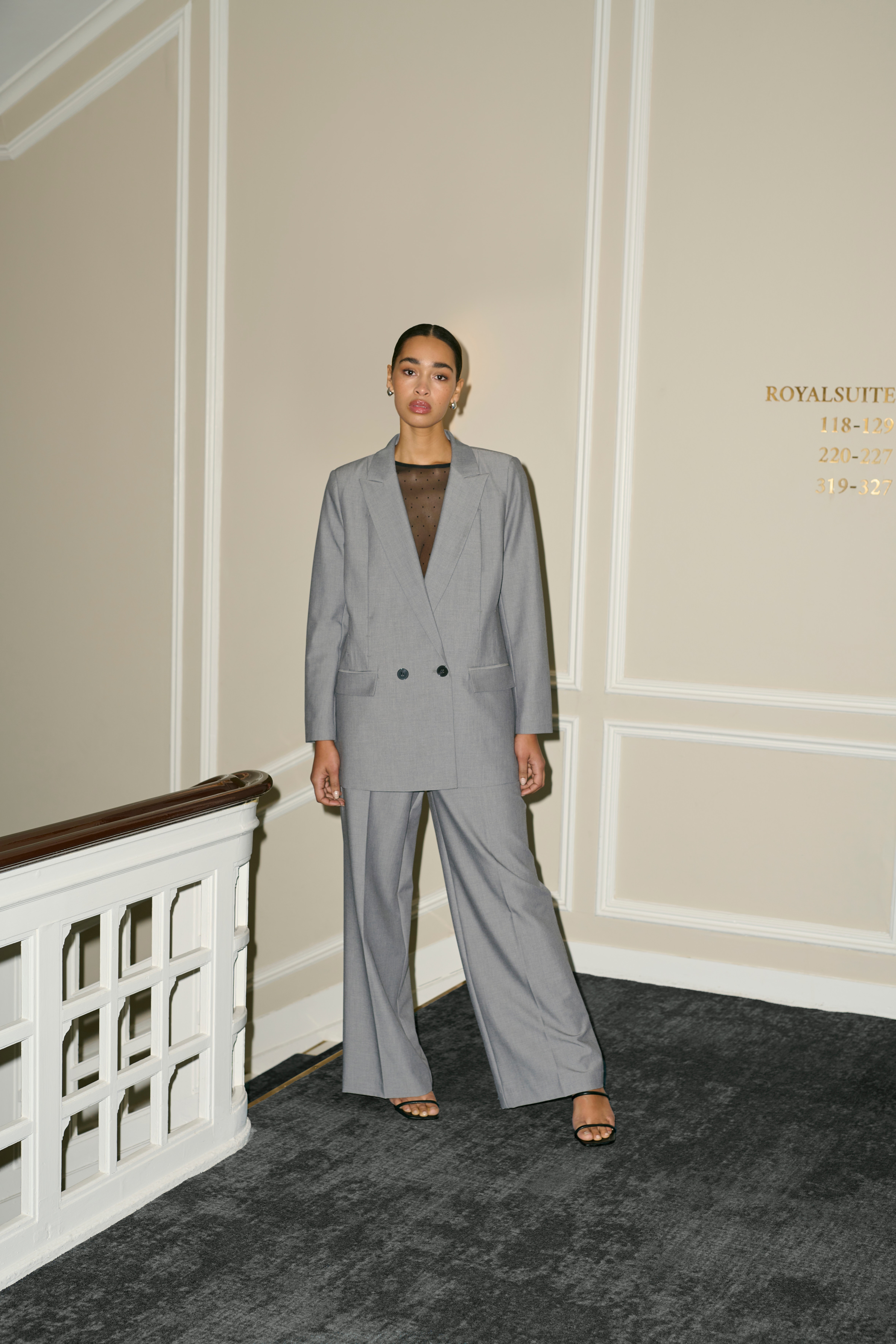 KArey Blazer LOCATION NONE 10509189-100123