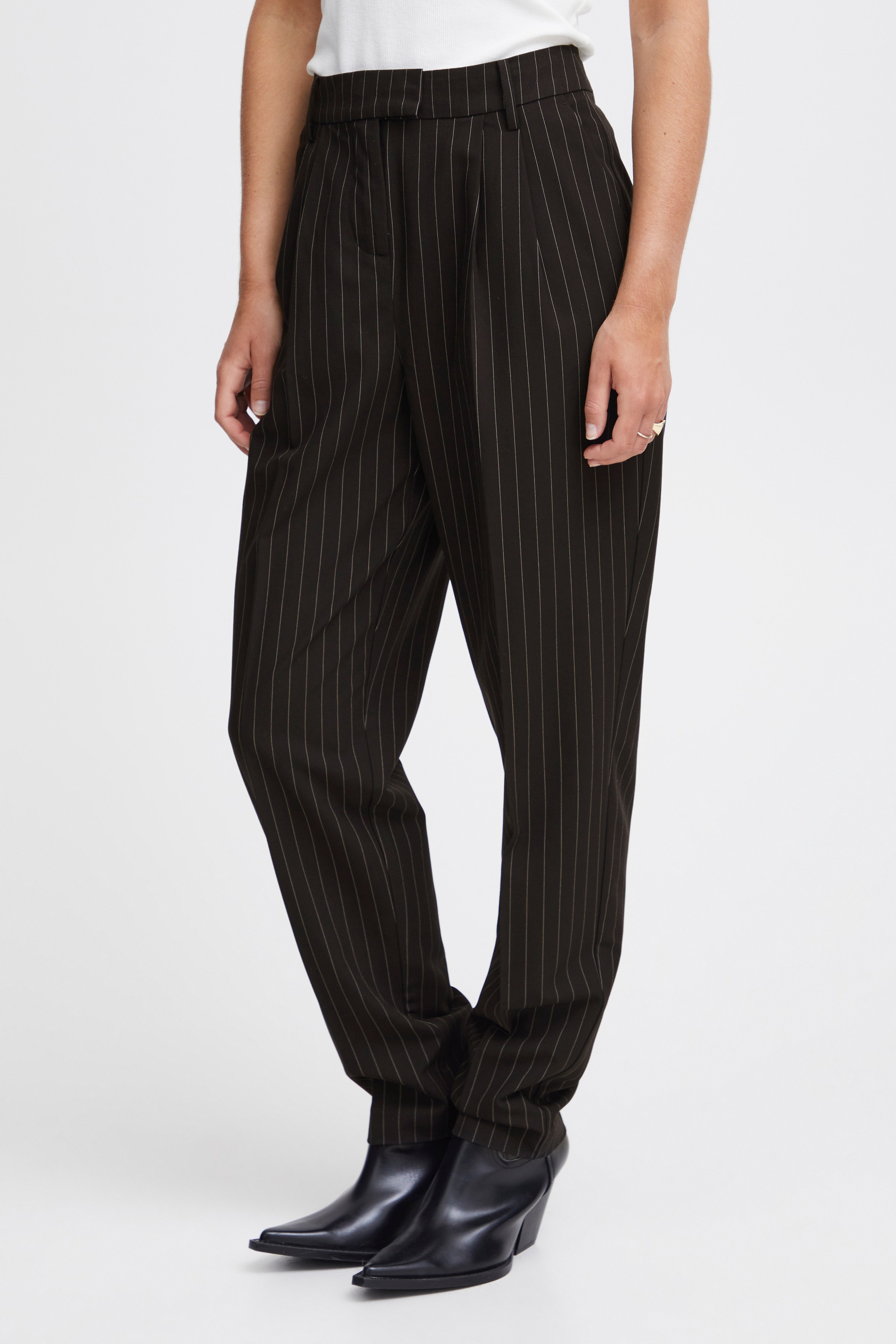 FRCALLIE Bukser LOOKBOOK FRONT 20612476-200115