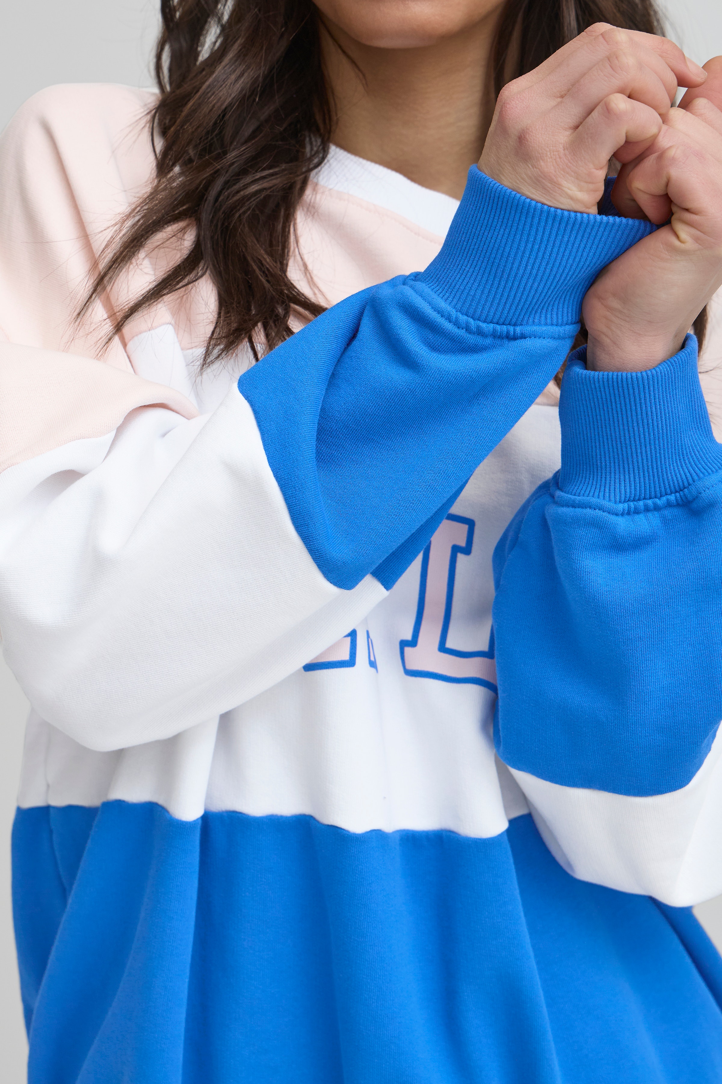 BAROBINSON Sweatshirt LOOKBOOK DETAIL 50405002-122902