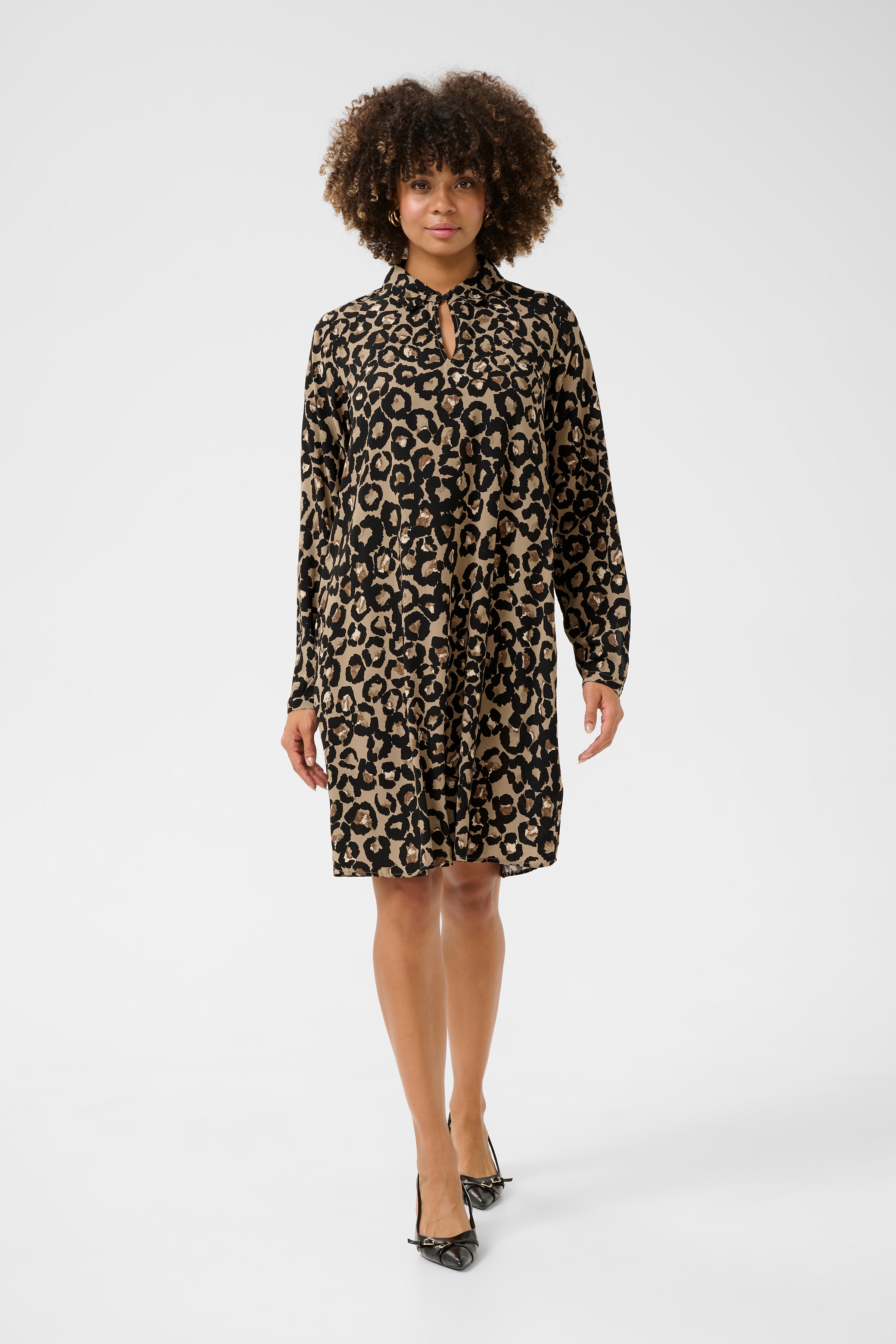 CUgalta Kjole LOOKBOOK FRONT 50110953-106886