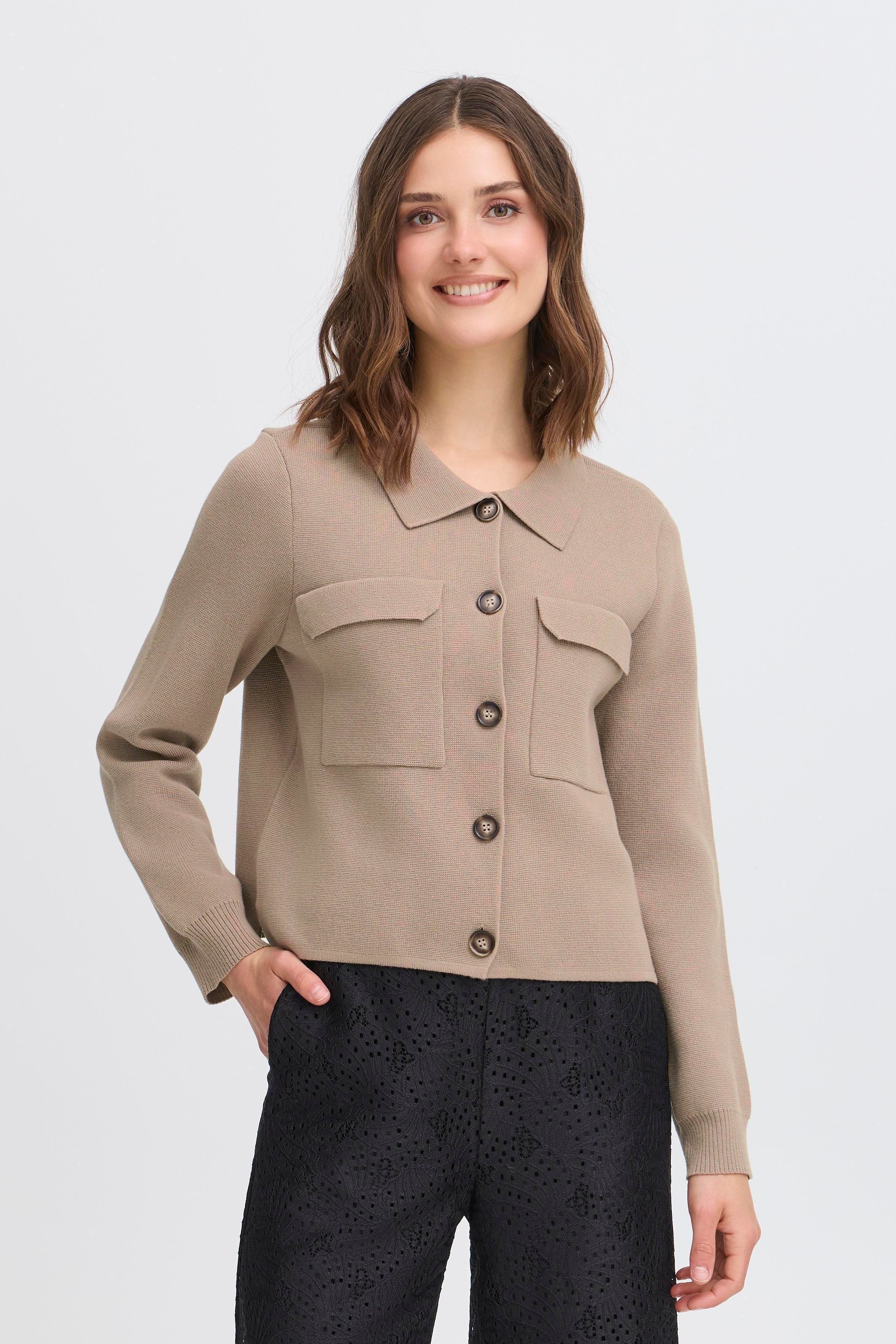 FRITA Cardigan LOOKBOOK FRONT 20615499-171311
