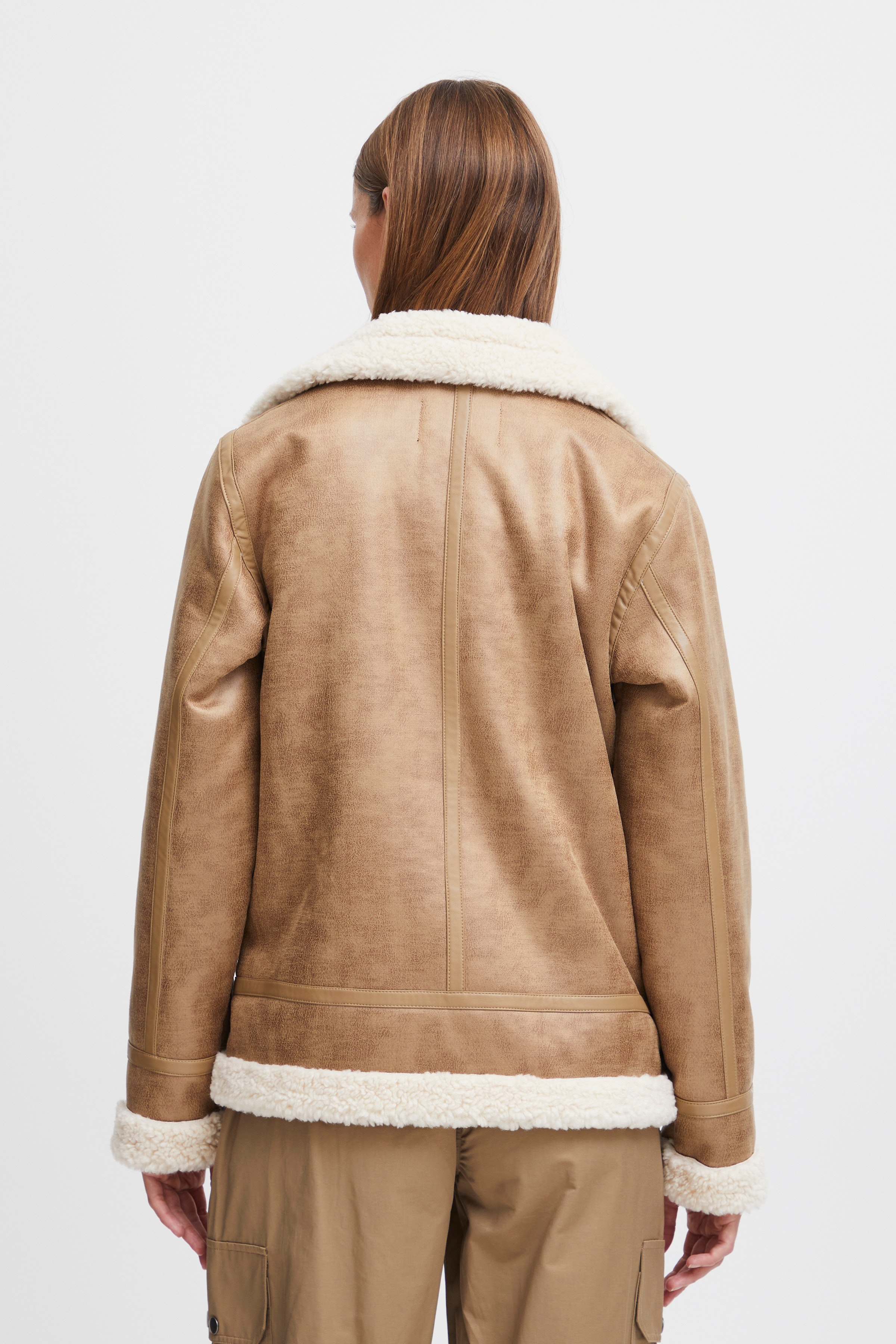 BYASANNE Oberbekleidung LOOKBOOK BACK 20815126-201687