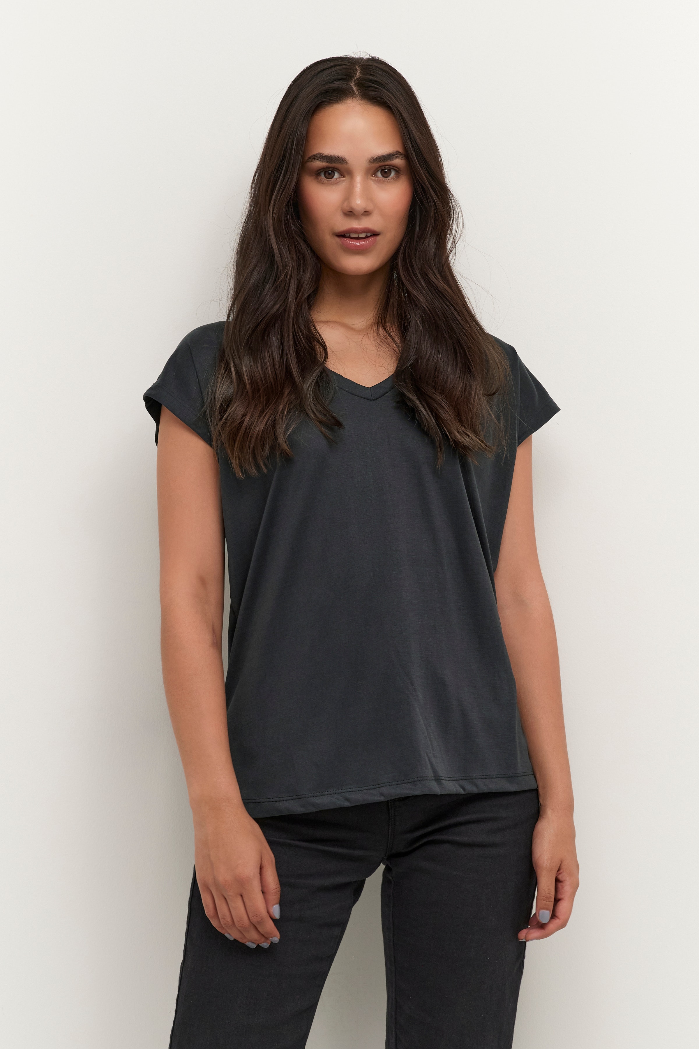 KAlise T-shirt LOOKBOOK FRONT 10504040-51065