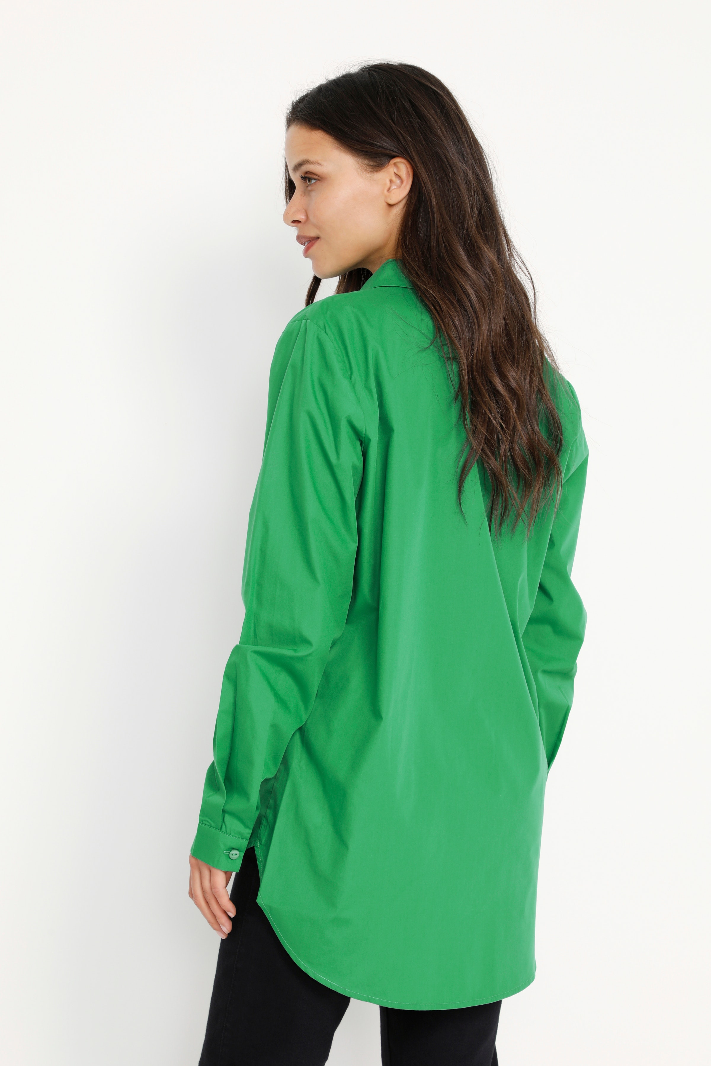 KAscarlet Shirt LOOKBOOK BACK 10504242-176030