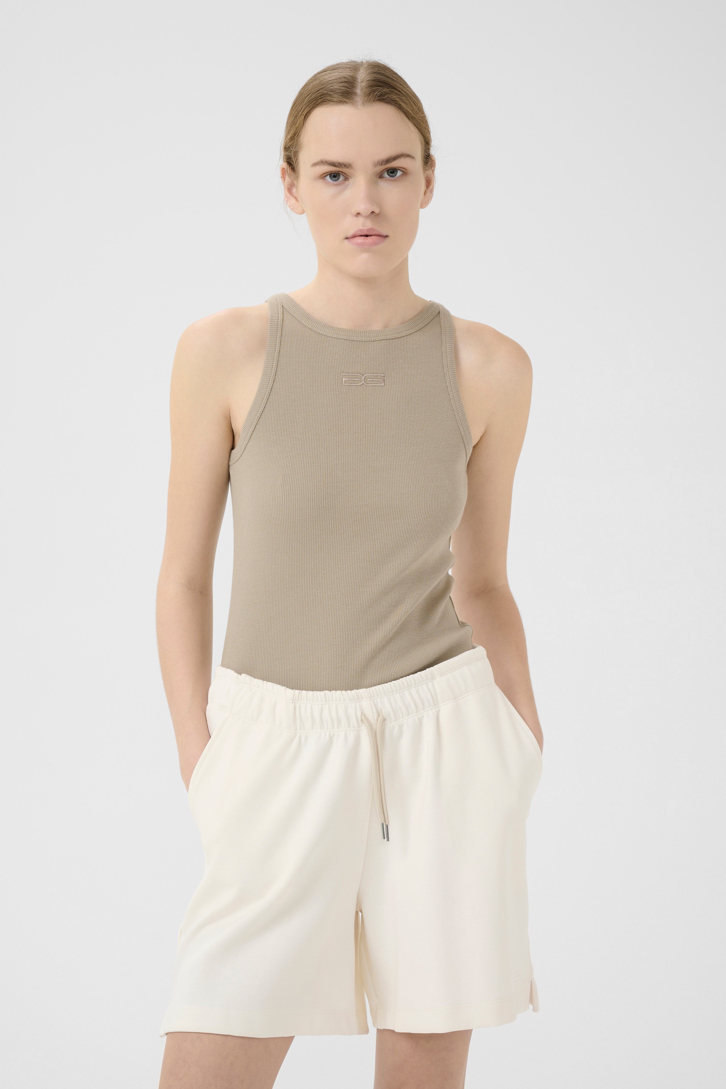 DrewGZ Top LOOKBOOK FRONT 10909027-170510