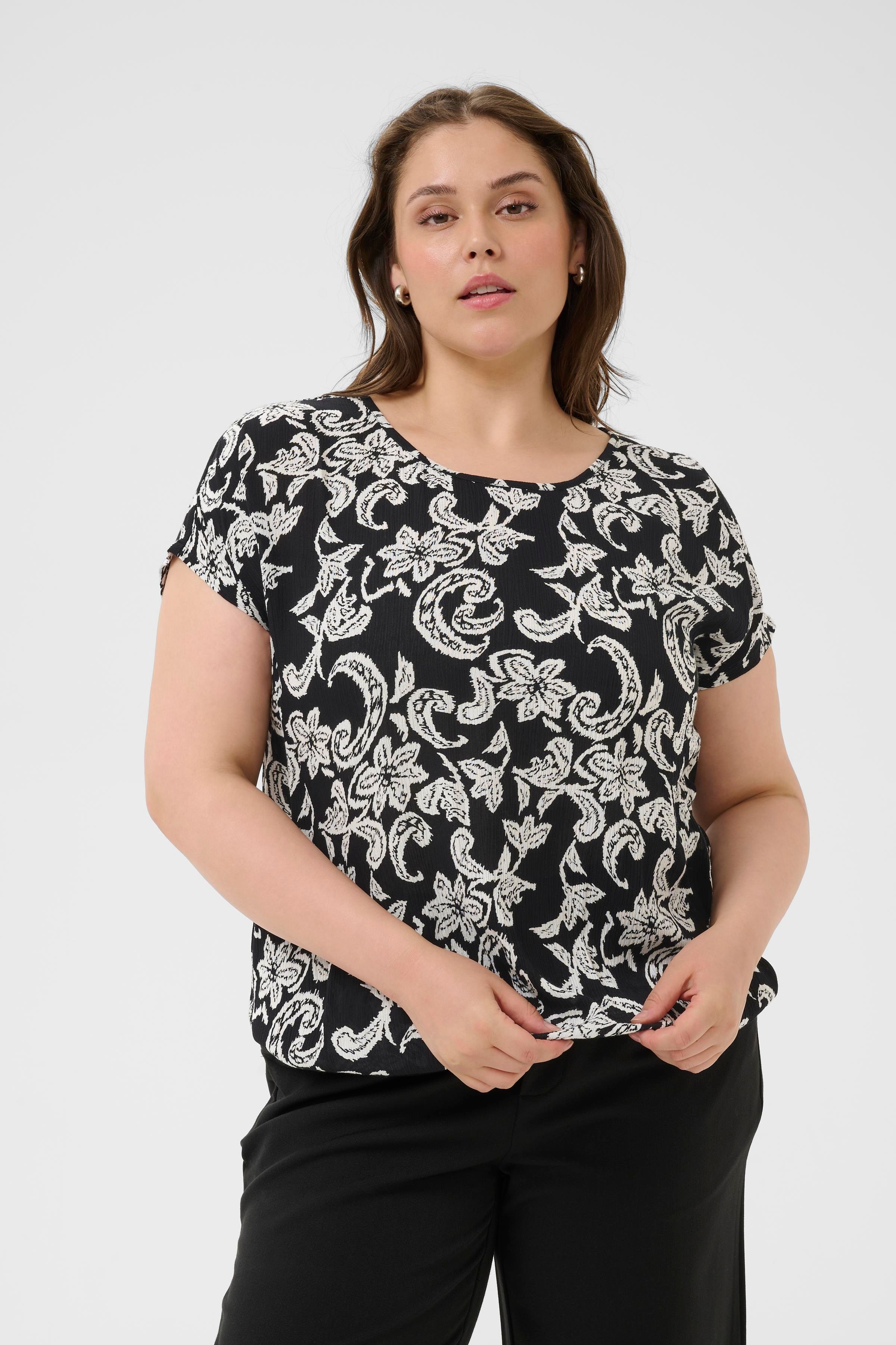 KCami Blouse LOOKBOOK FRONT 10582027-108945