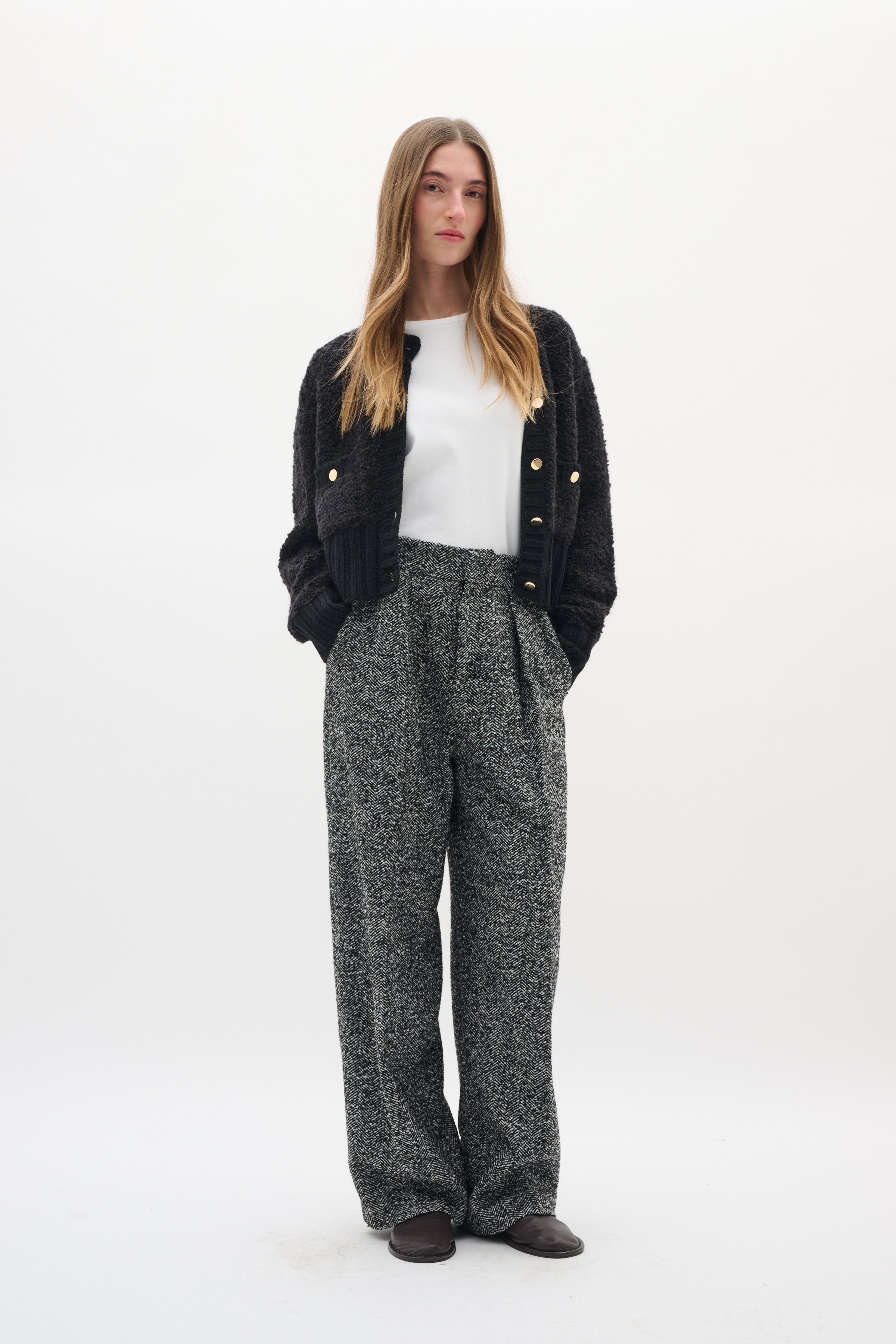 BryannyIW Trousers LOOKBOOK FRONT 30111010-300027