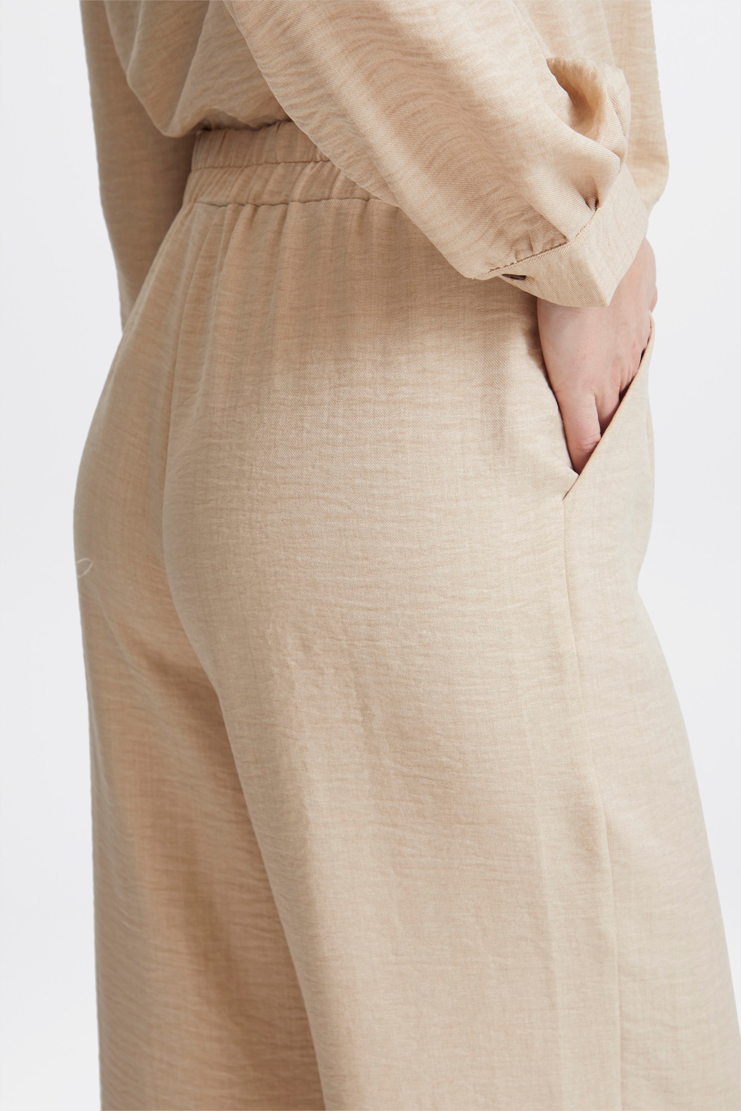 FXDENISA Hose LOOKBOOK DETAIL 20615309-201450