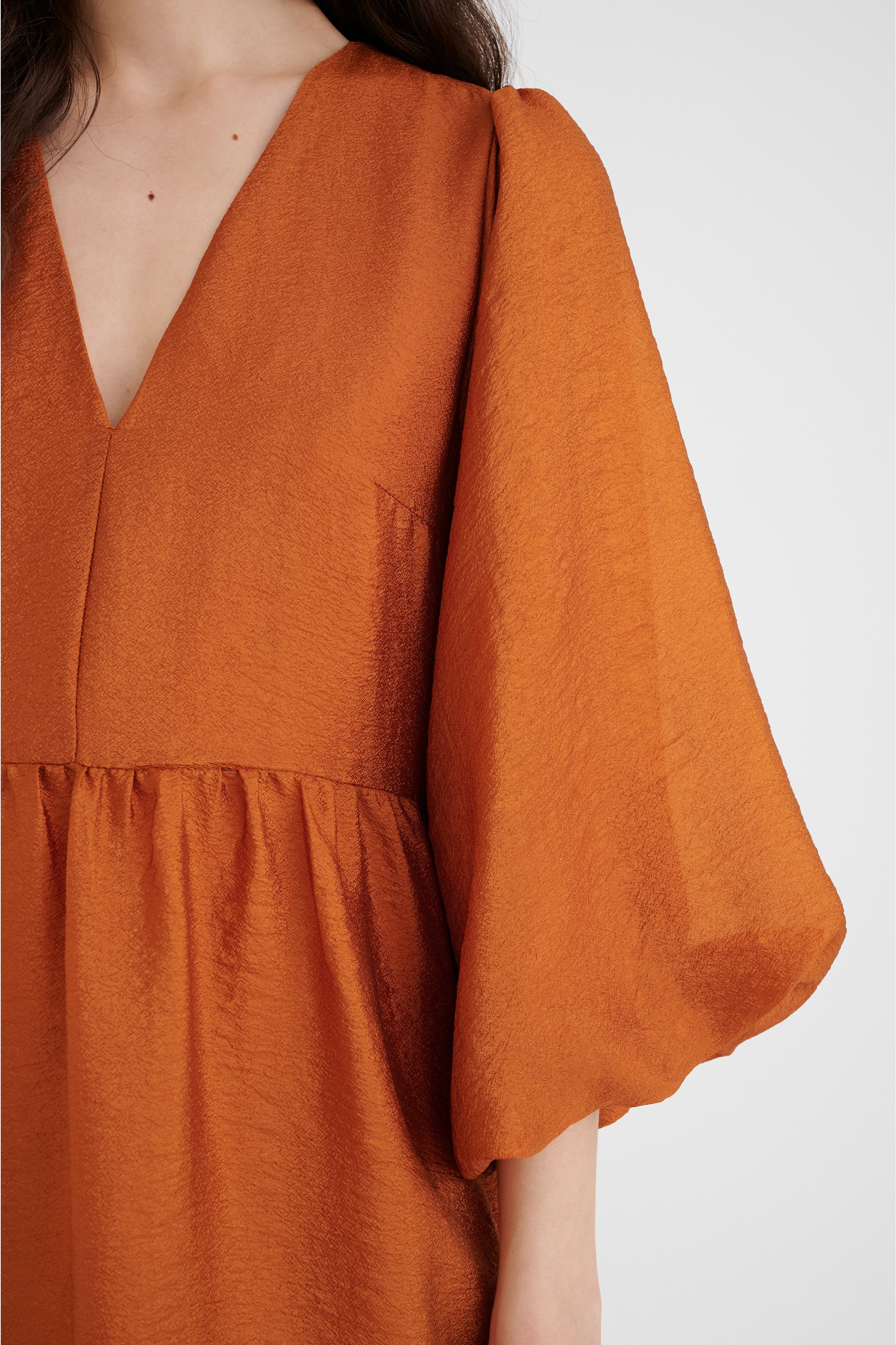 YivaIW Klänning LOOKBOOK DETAIL 30106426-171340