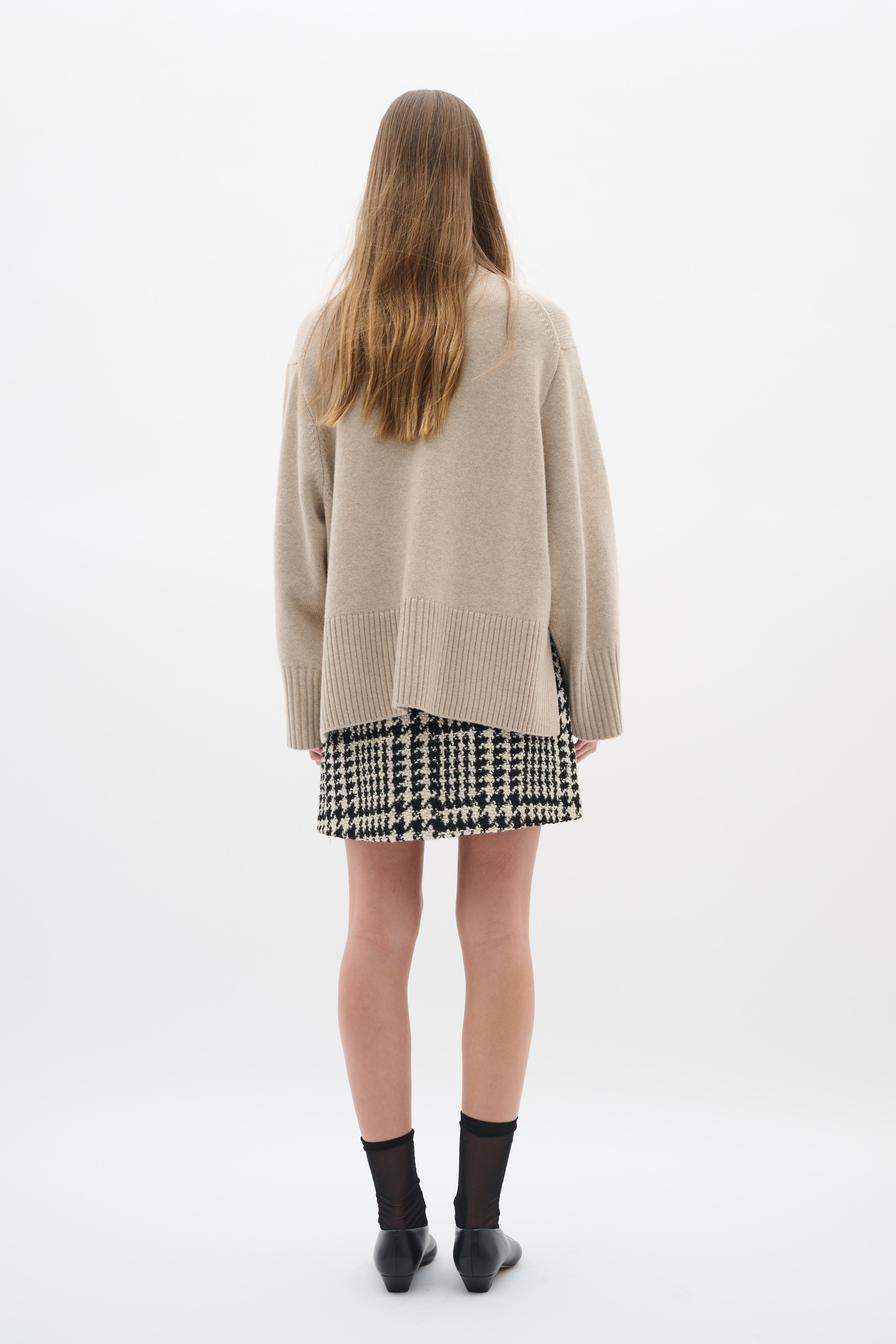 BryaIW Kjol LOOKBOOK BACK 30111001-300027