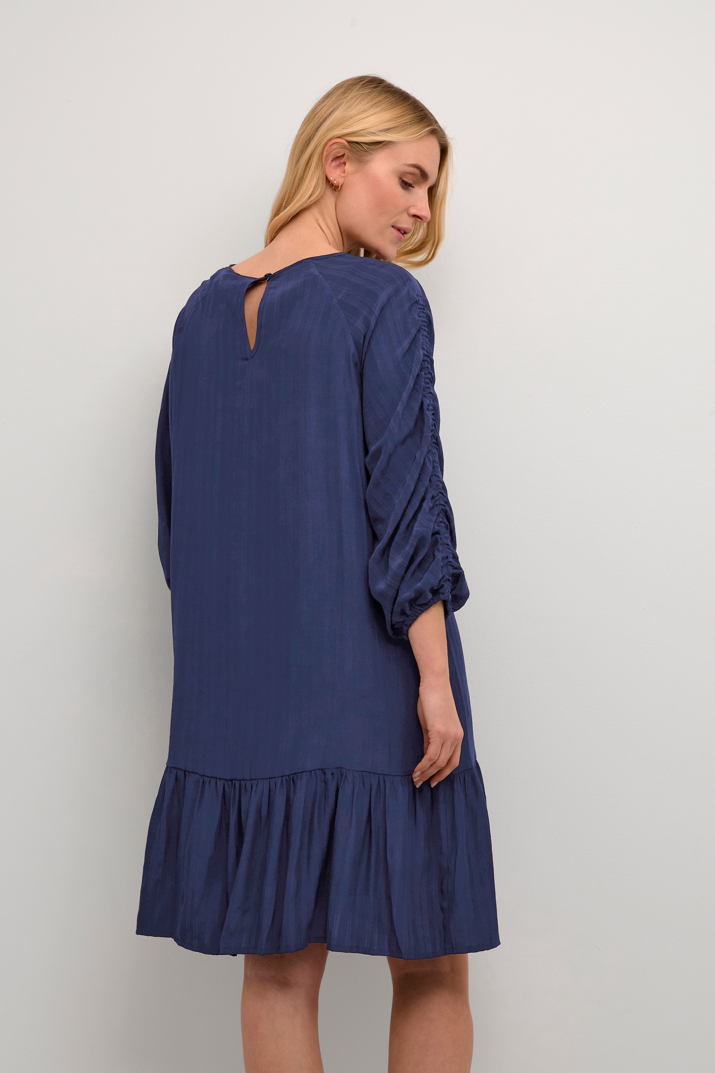 BPrenita Klänning LOOKBOOK BACK 10590445-194020B