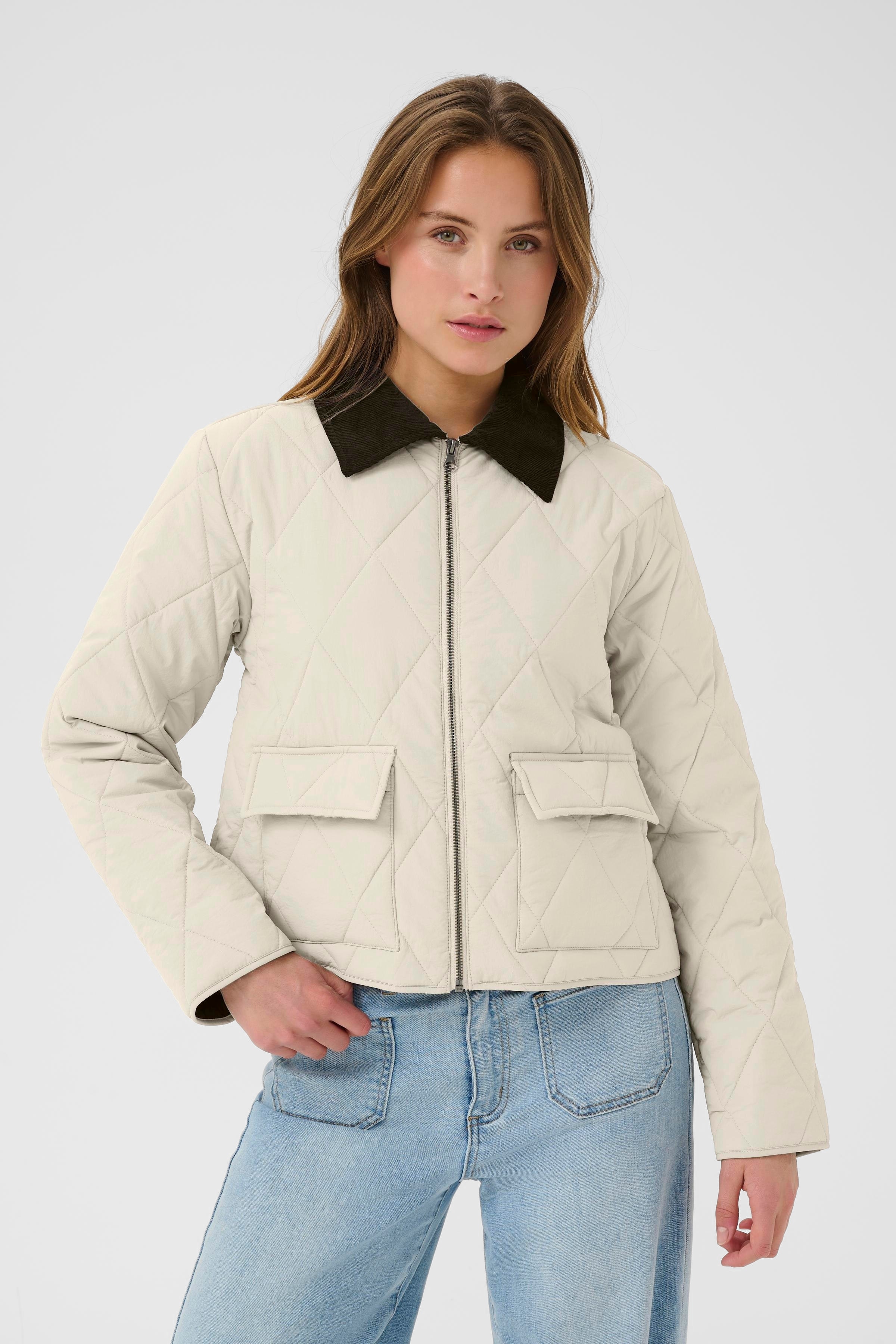 KAanneli Coat LOOKBOOK FRONT 10510278-151305