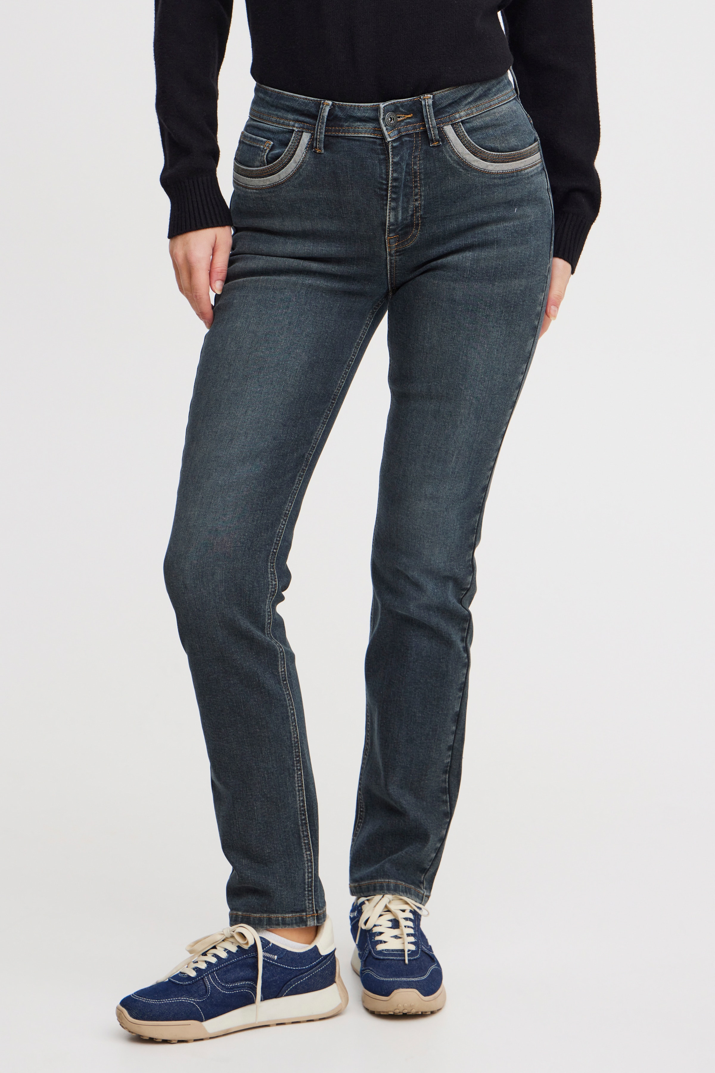 PZCRISSI HW Medium Straight Leg LOOKBOOK FRONT 50208408-202936