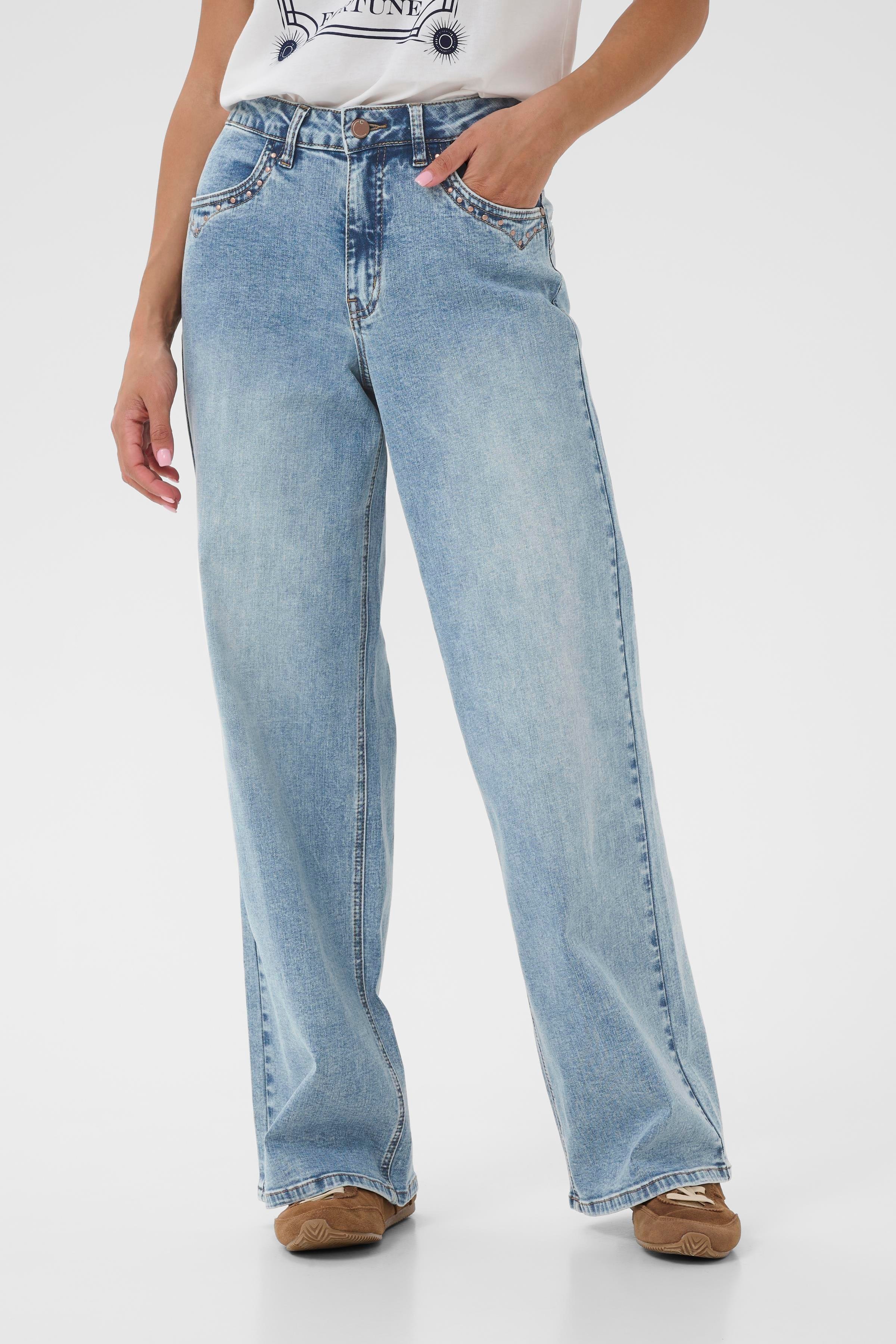 CRJoani Jeans LOOKBOOK FRONT 10614494-107200