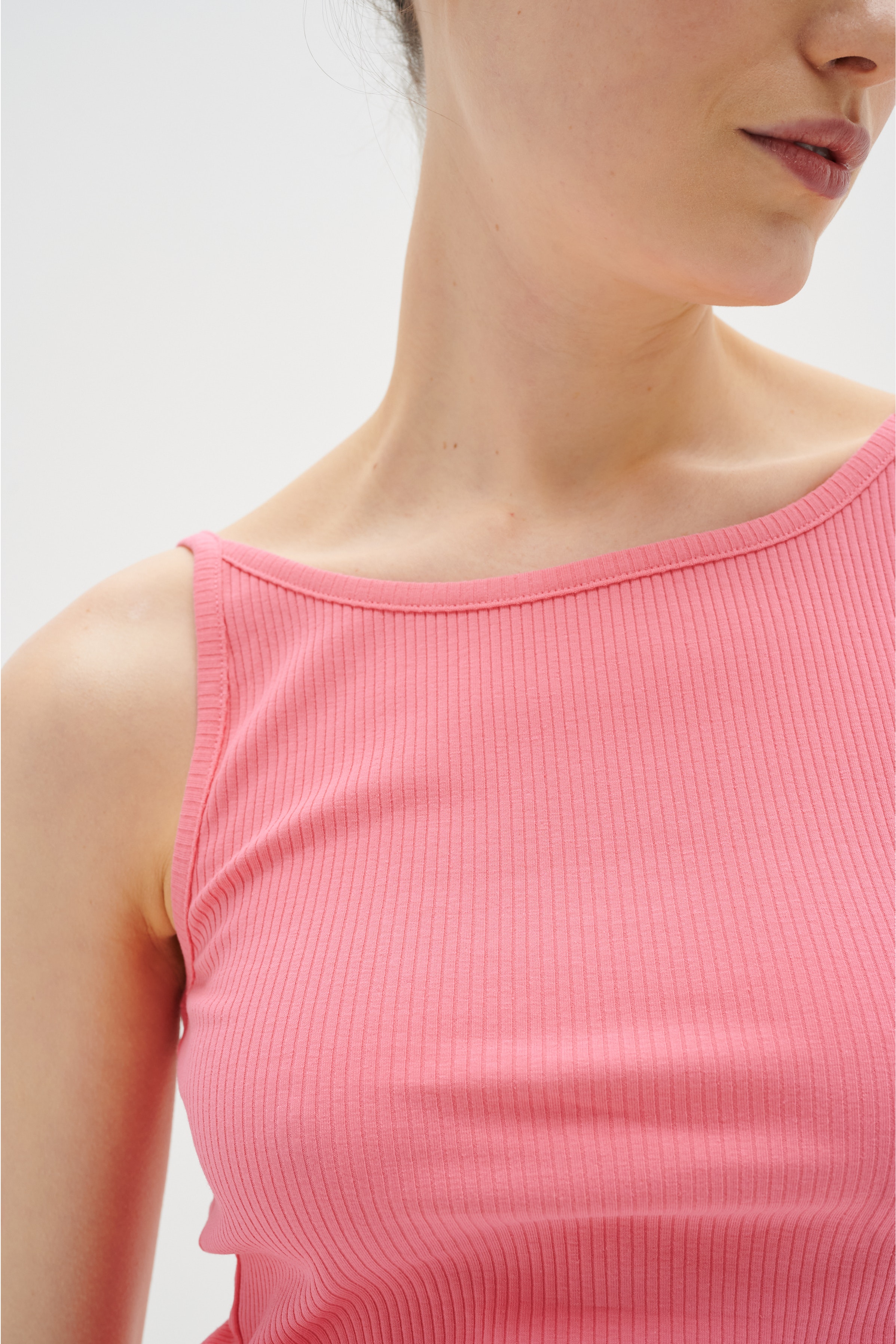 DagnaIW Top LOOKBOOK DETAIL 30108372-171930