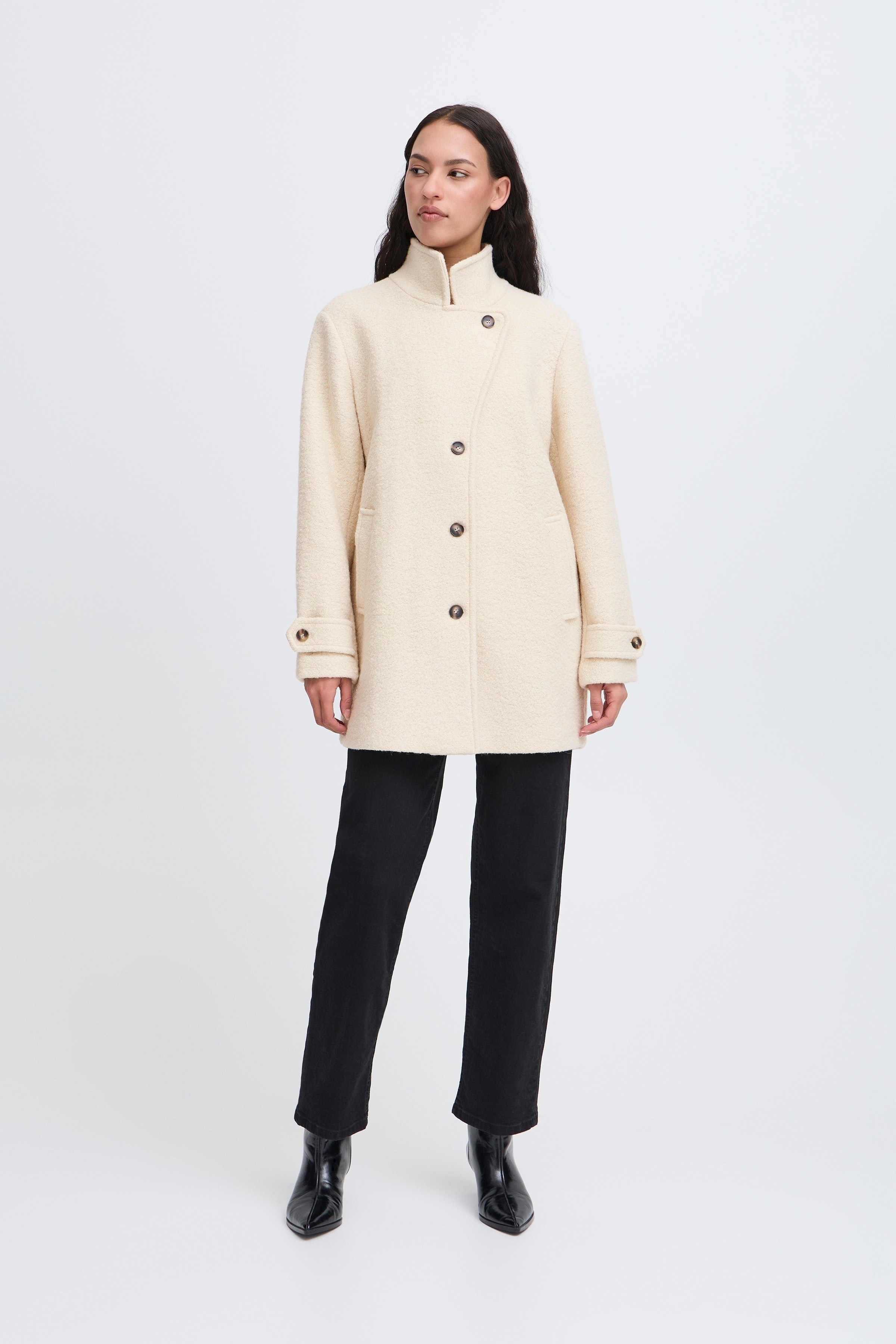 IHSTIPA Oberbekleidung LOOKBOOK FRONT 20123089-124301