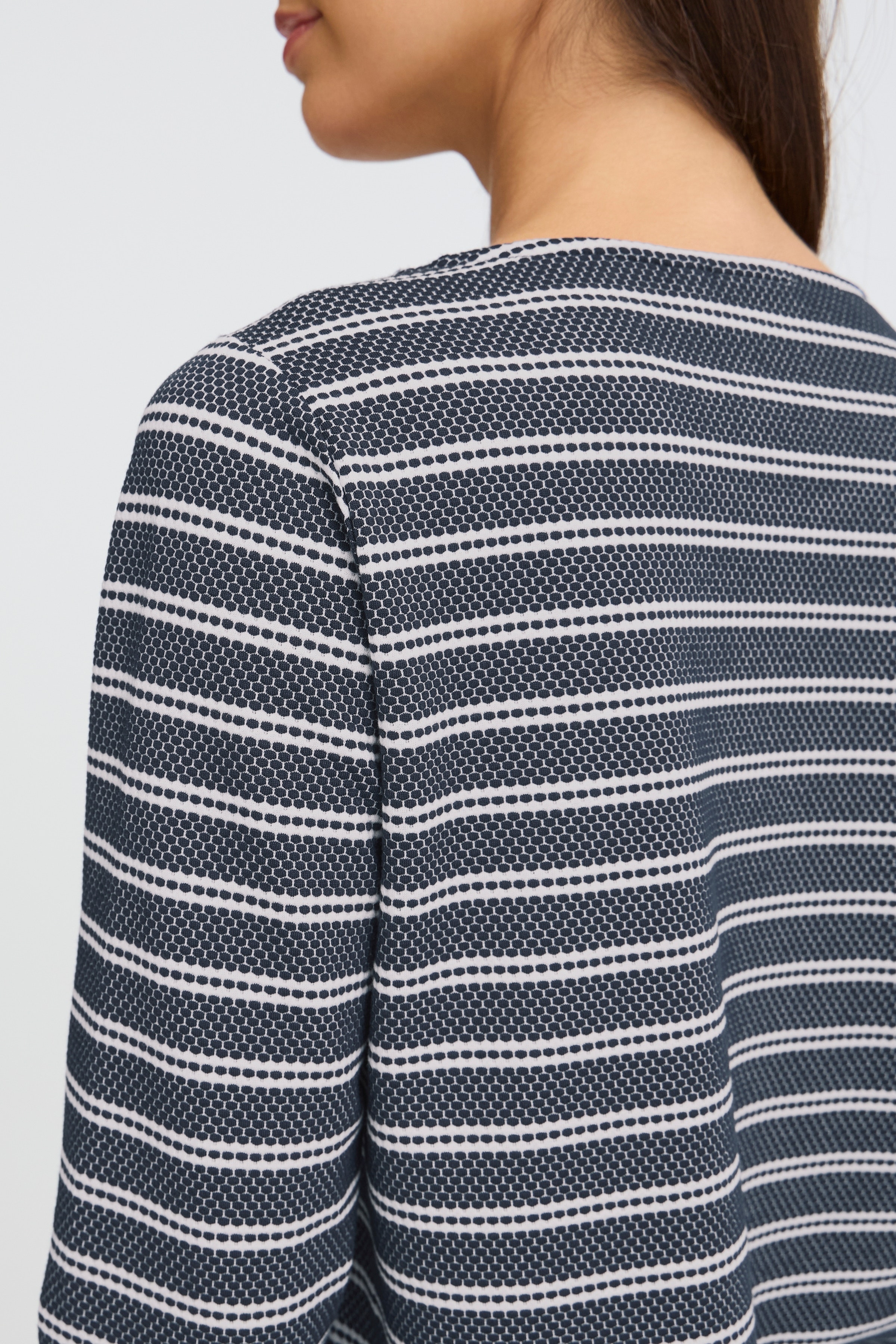 FRJOSIE T-shirt LOOKBOOK DETAIL 20617442-900004593