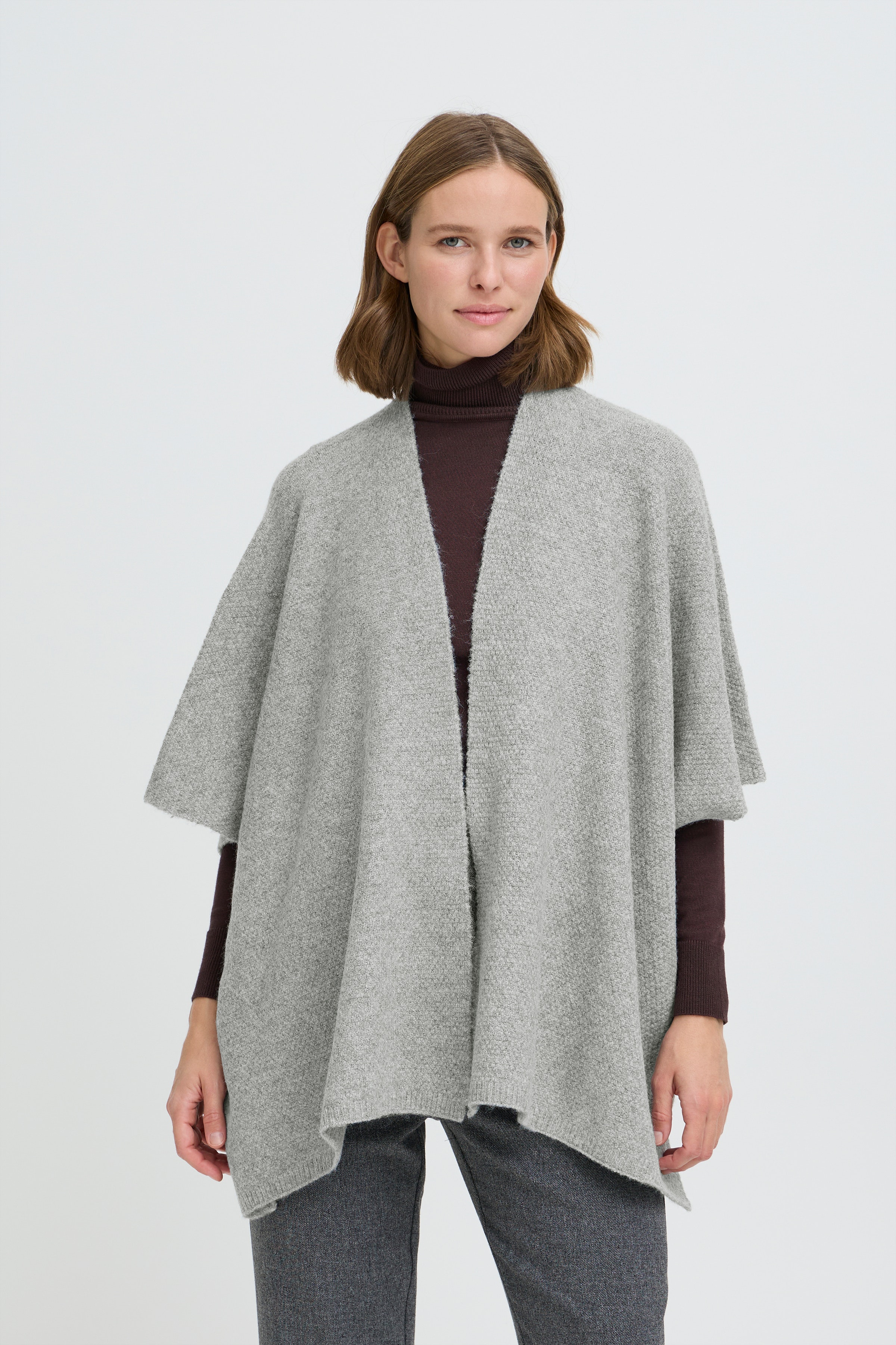 BYVILKO Kappe LOOKBOOK FRONT 20817254-200455