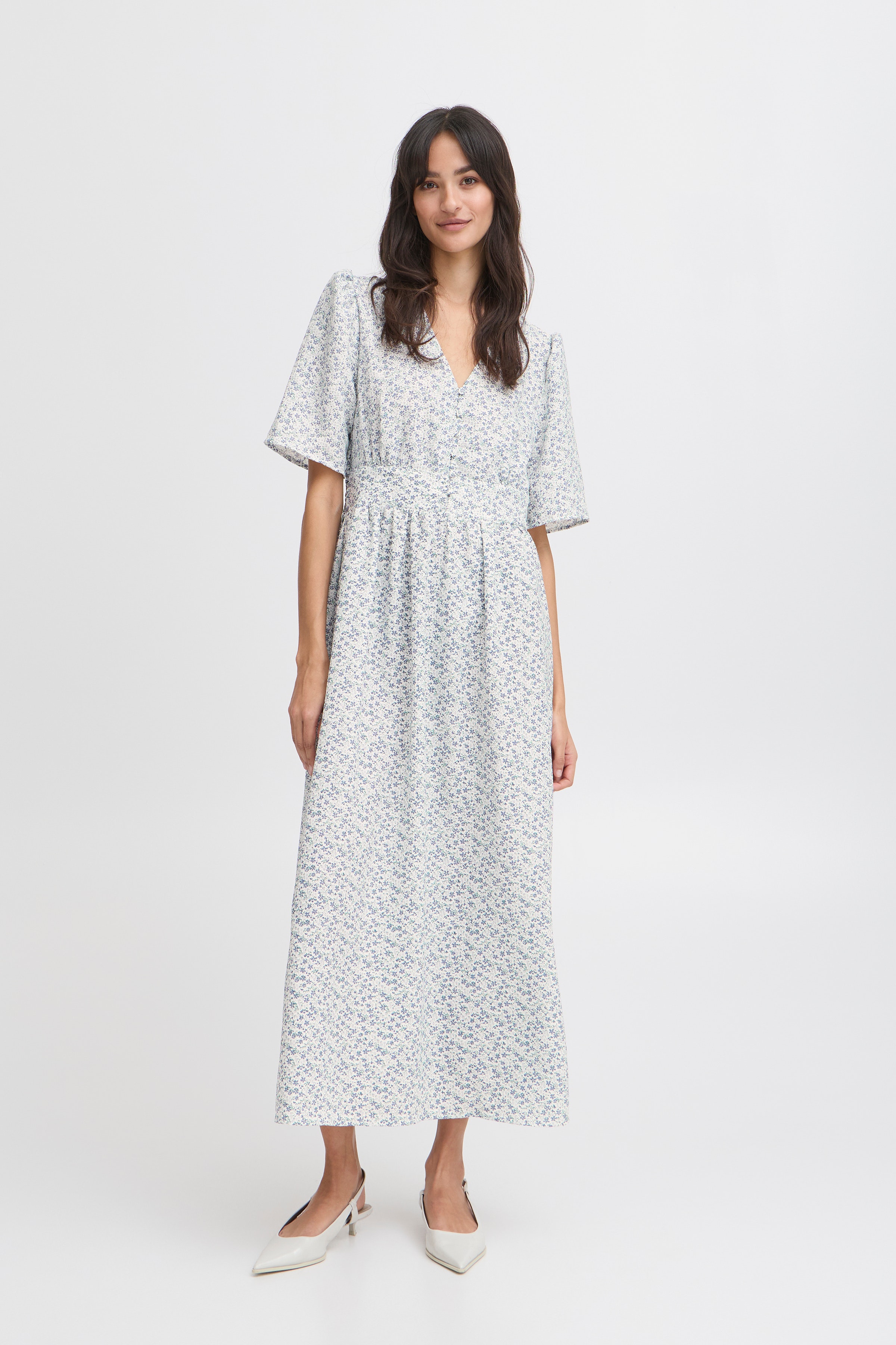 BXFEMKE Kjole LOOKBOOK FRONT 20812219-200861