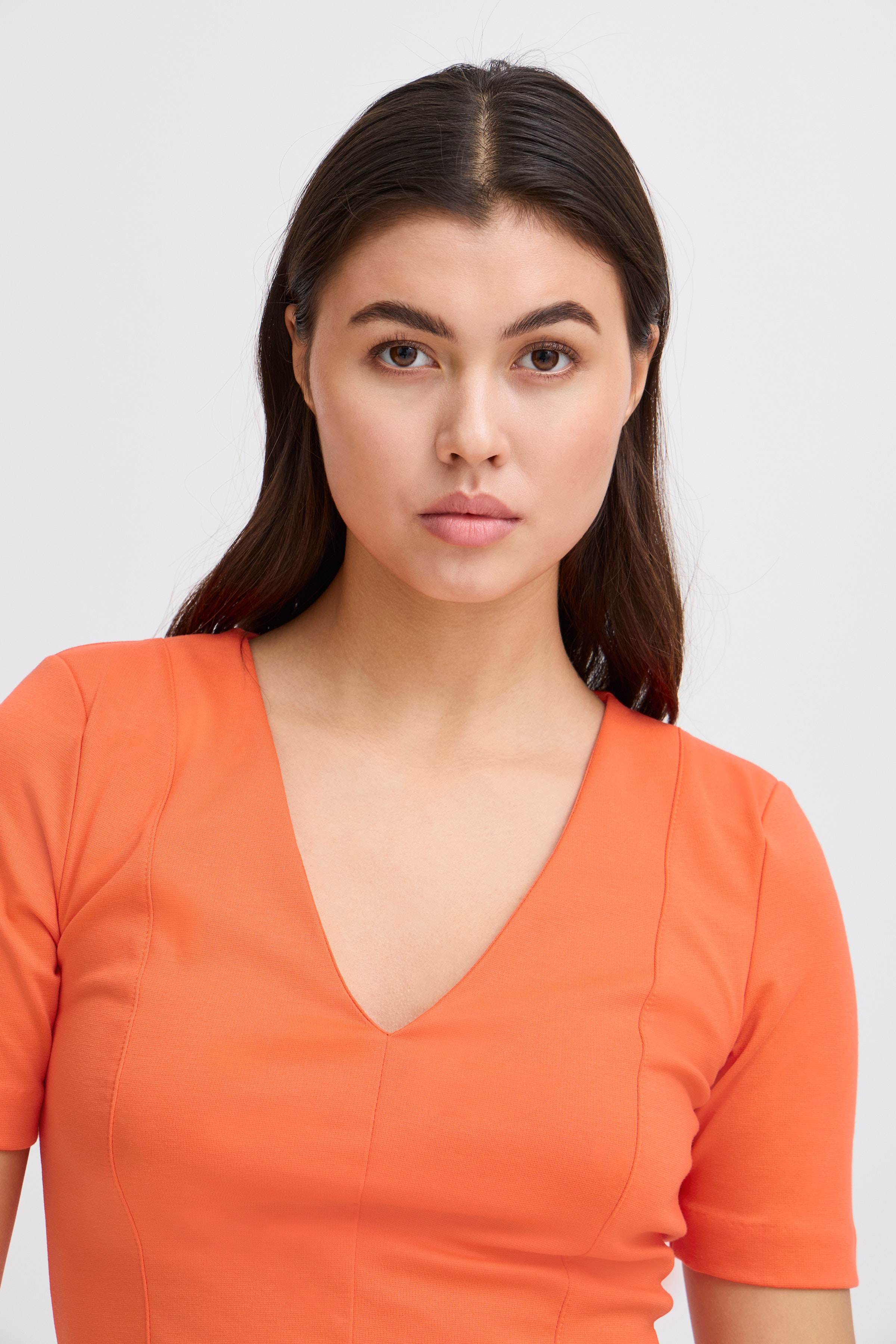 IHKALA Kleid LOOKBOOK DETAIL 20122811-171564