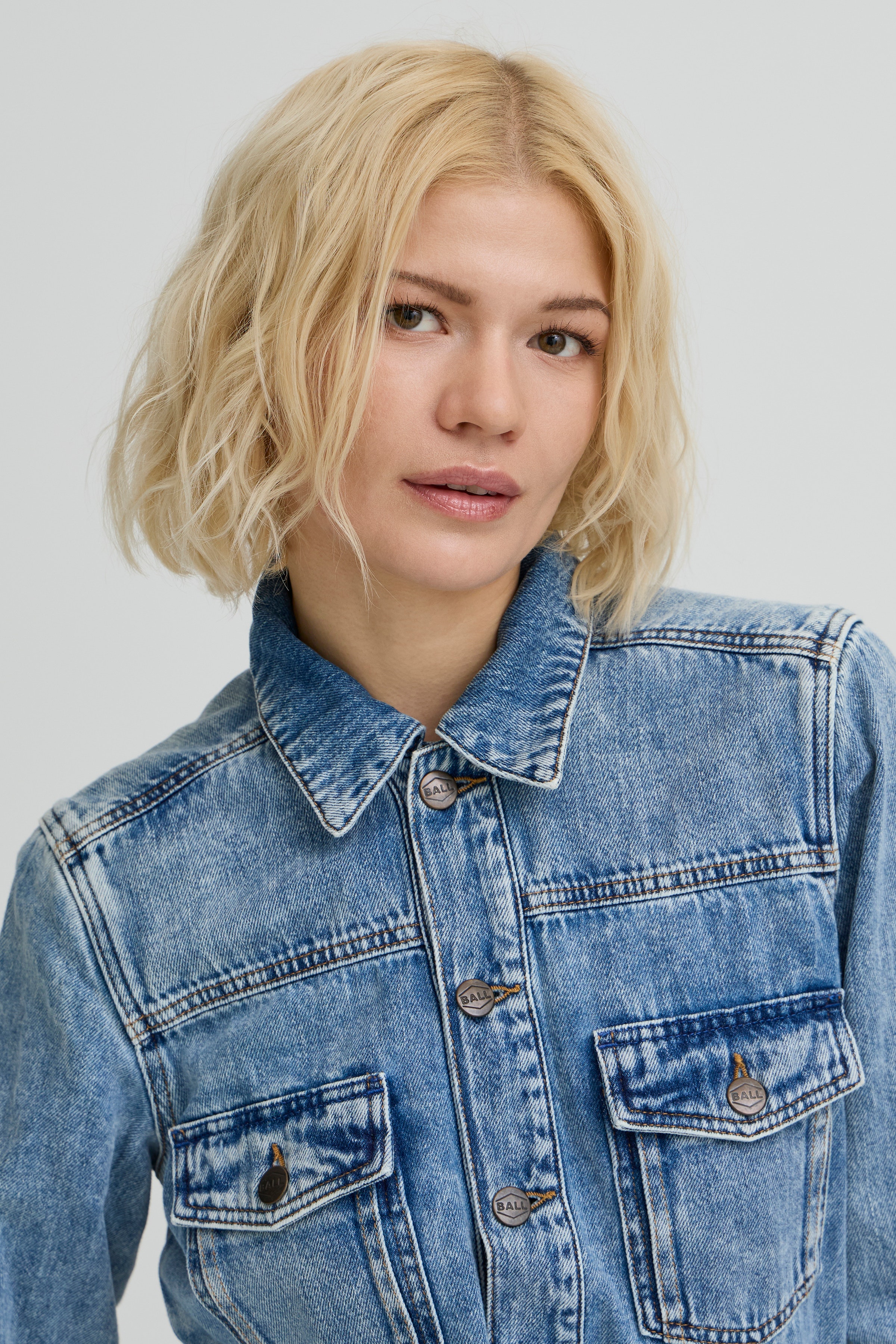 BALEONARDO Jumpsuit LOOKBOOK DETAIL 50405032-204028