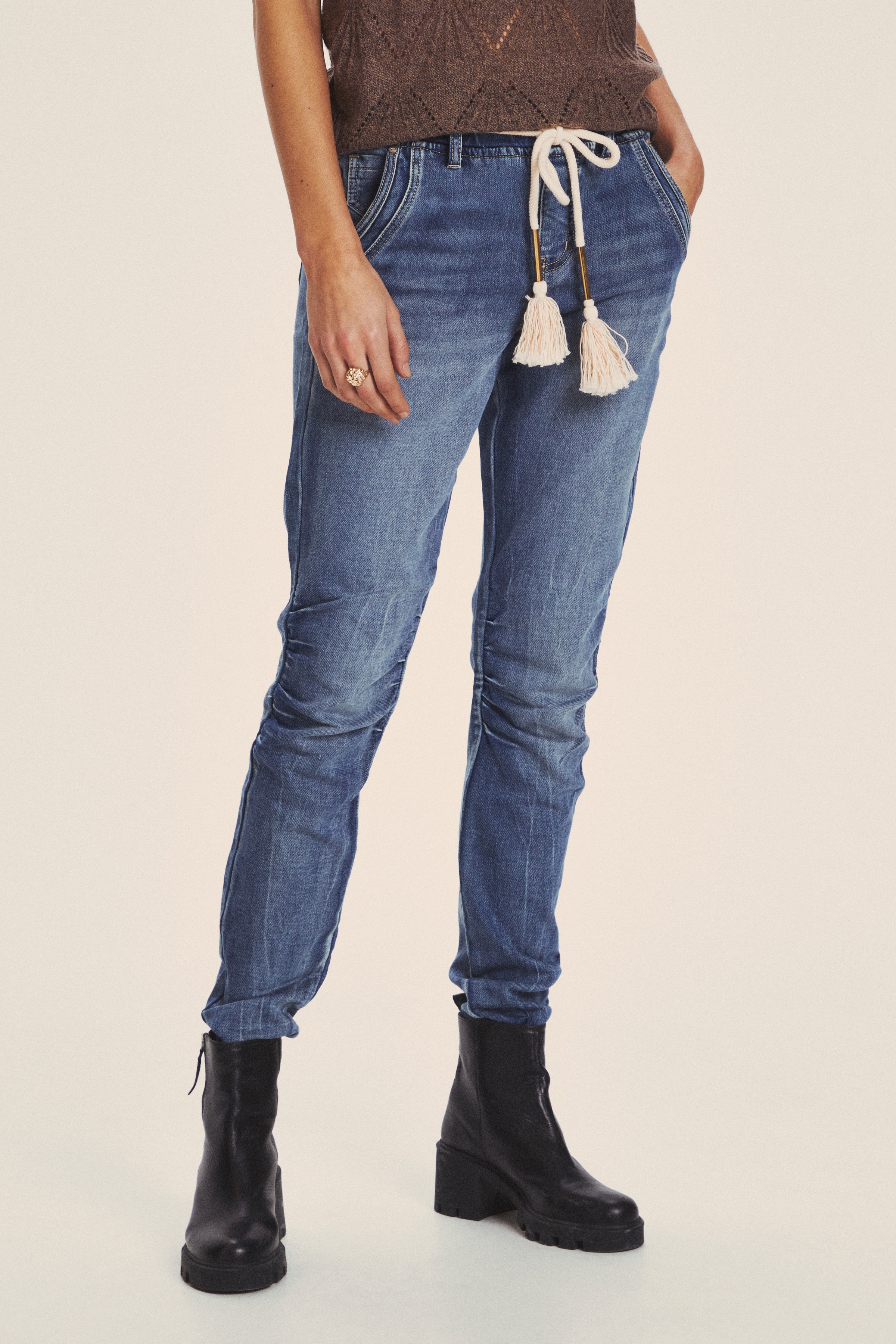 CRFrey Casual pants LOCATION NONE 10608281-100118