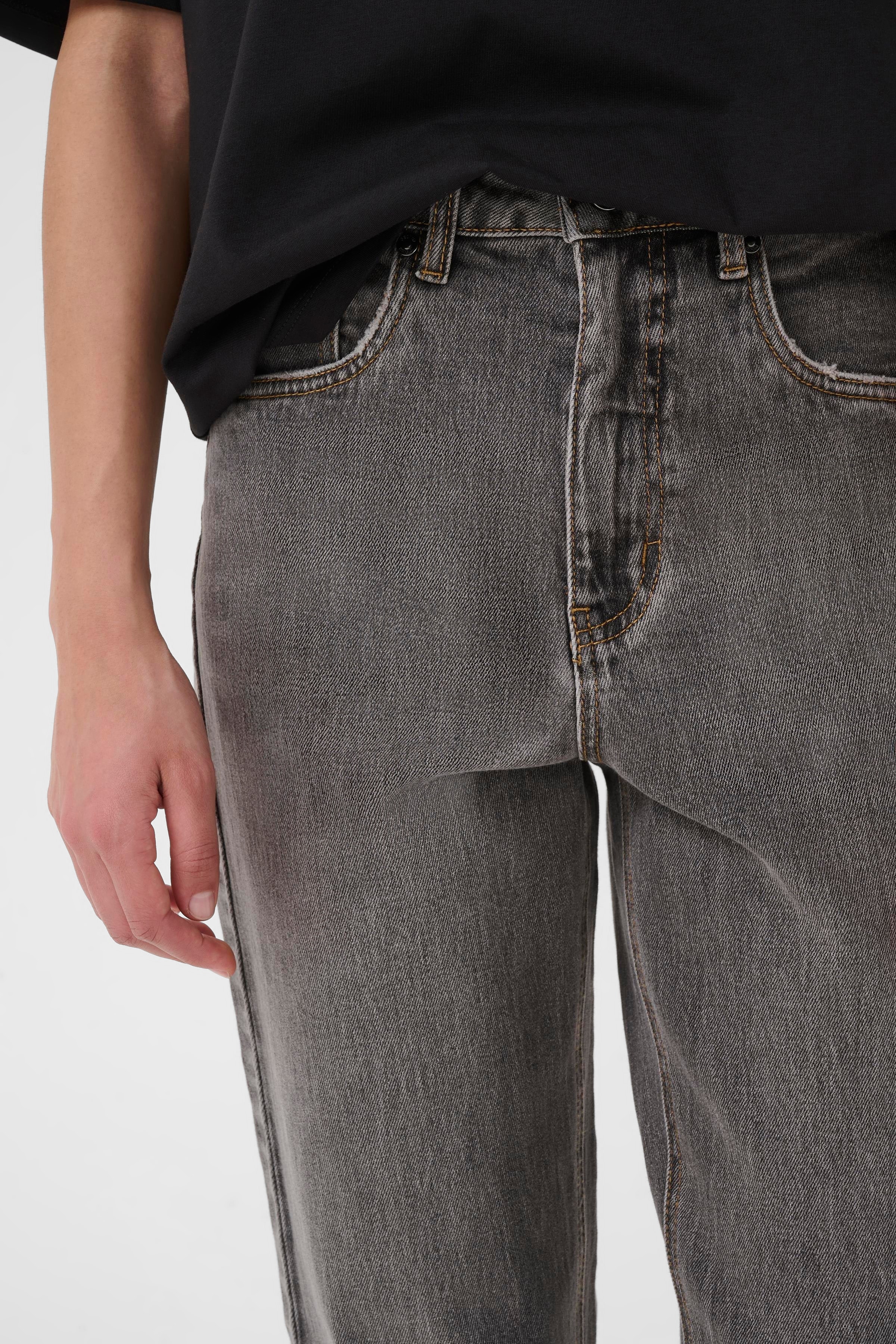 GZjade Jeans LOOKBOOK DETAIL 10910808-102235