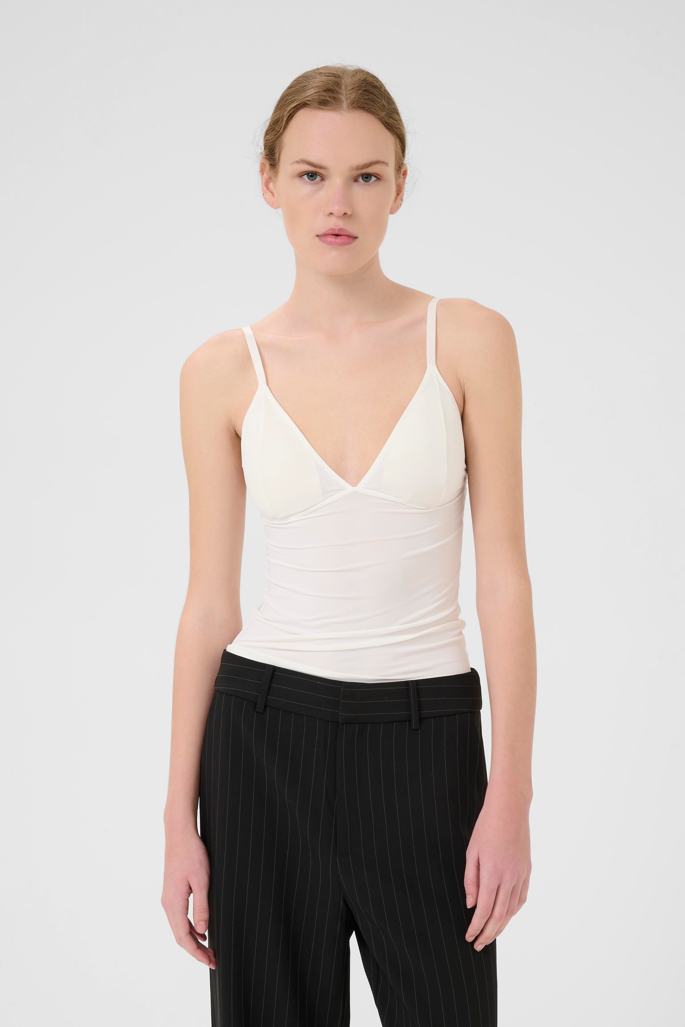 CamiGZ Topp LOOKBOOK FRONT 10902514-110103