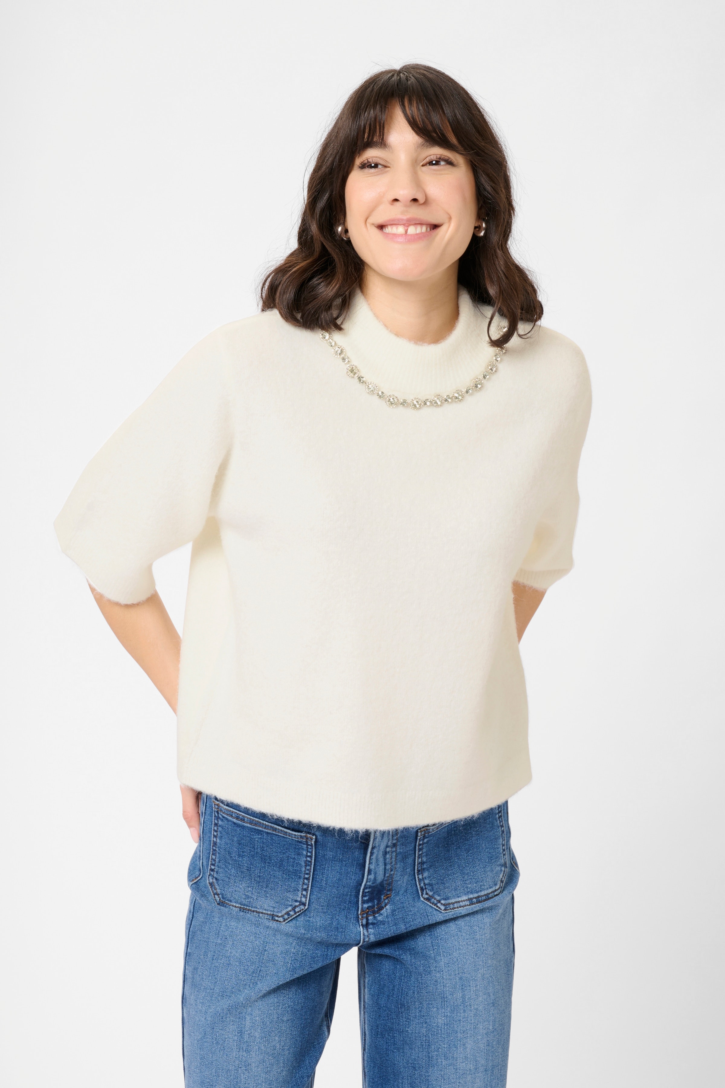 KAmerina Pullover LOOKBOOK FRONT 10510878-110602