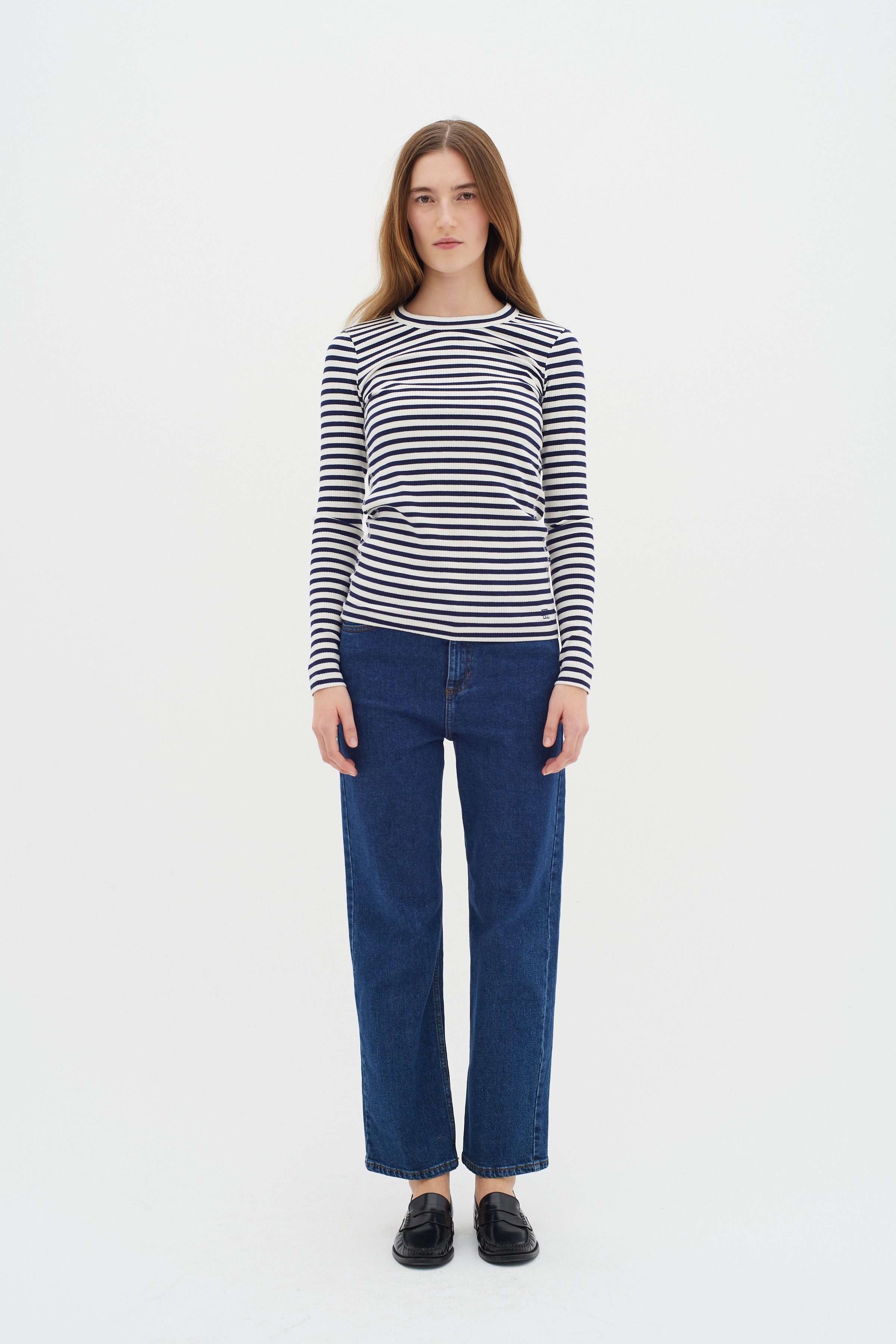 DagnaIW T-shirt LOOKBOOK FRONT 30108561-302468