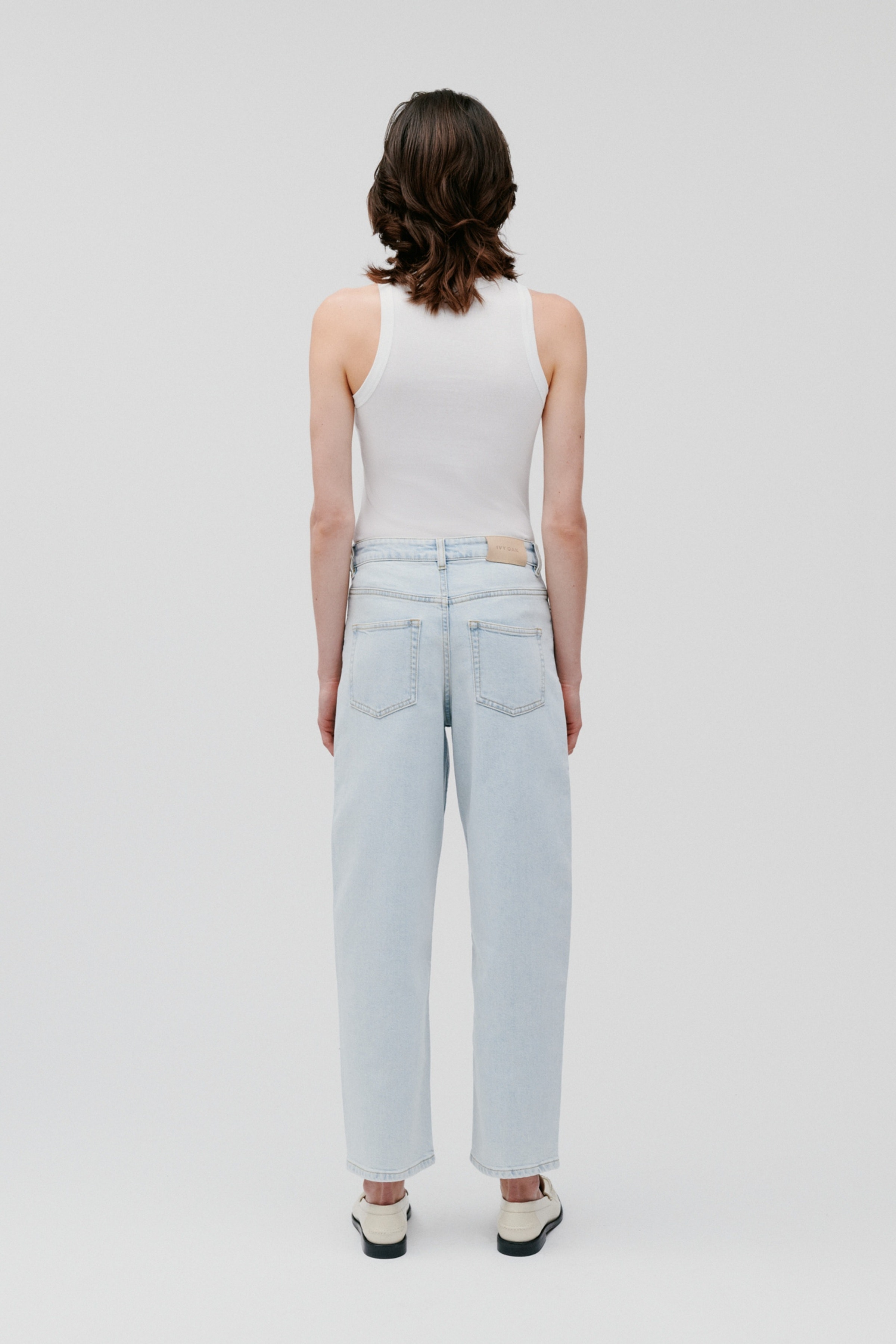 PETRA JEANS LOOKBOOK BACK 30600612-BL806