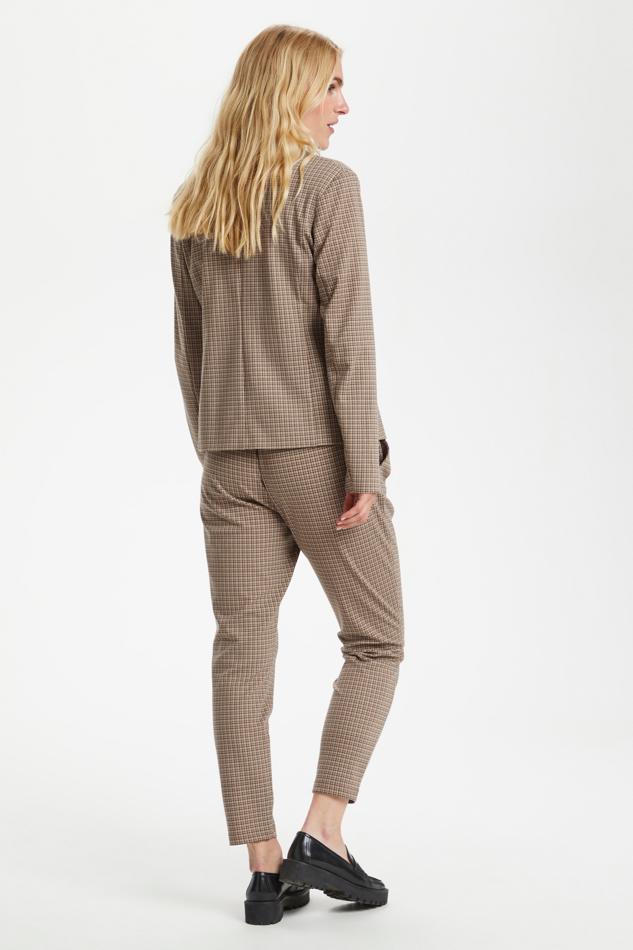 CRAnett Blazer LOOKBOOK BACK 10608782-100935