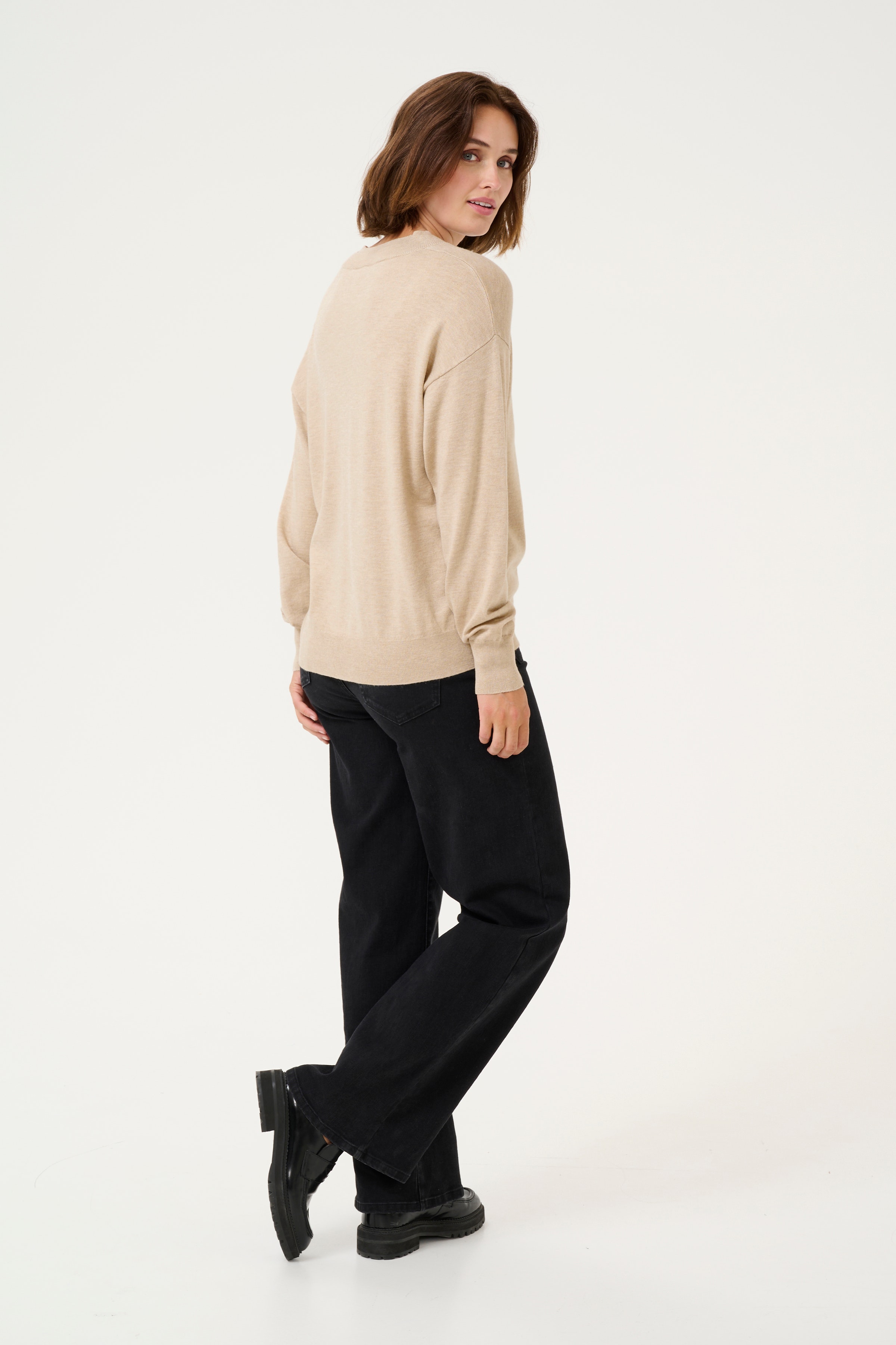 KAlena Pullover LOOKBOOK BACK 10509726-1513051