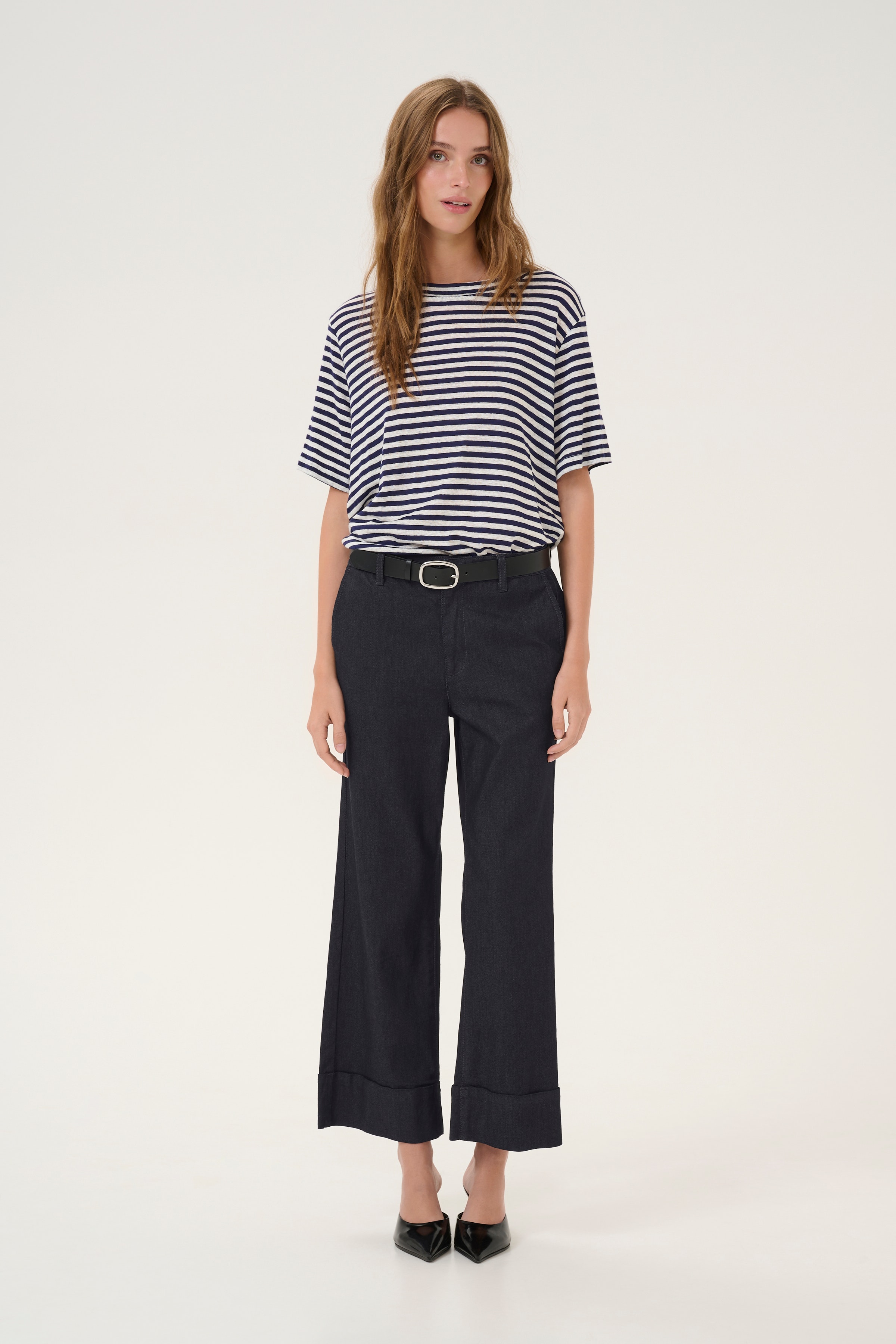 TennaMW Trousers LOOKBOOK FRONT 10705064-100067