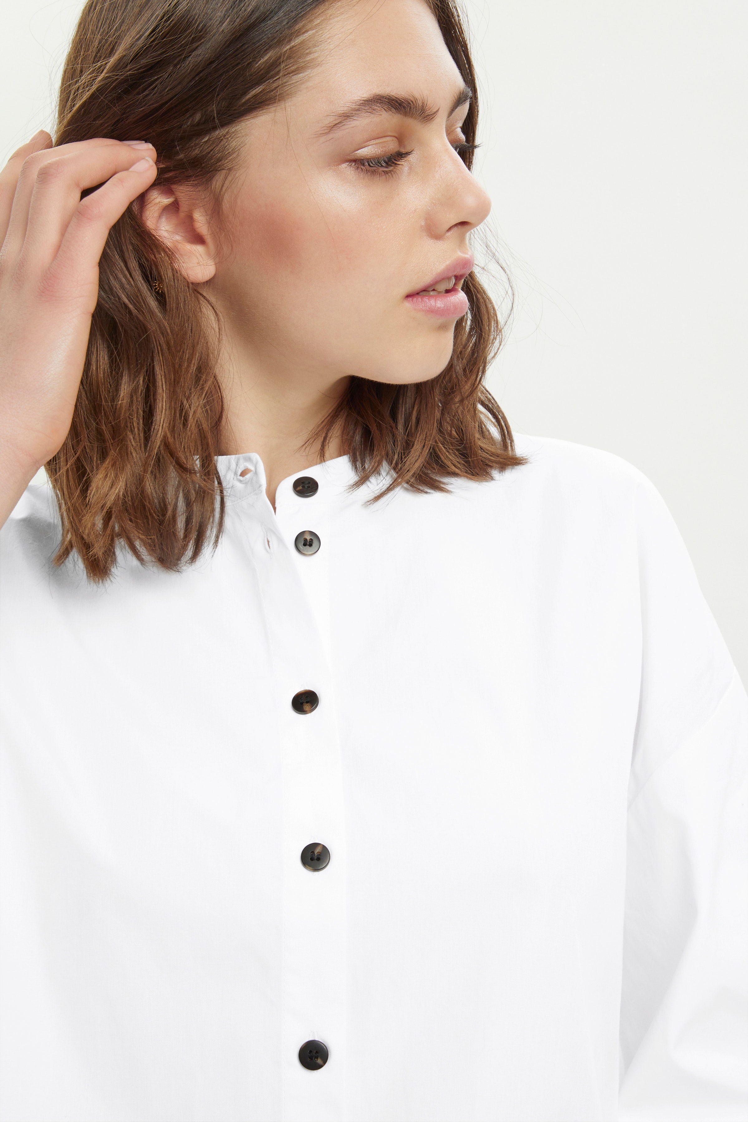 MWKaren Short sleeved shirt LOOKBOOK DETAIL 10703426-110602