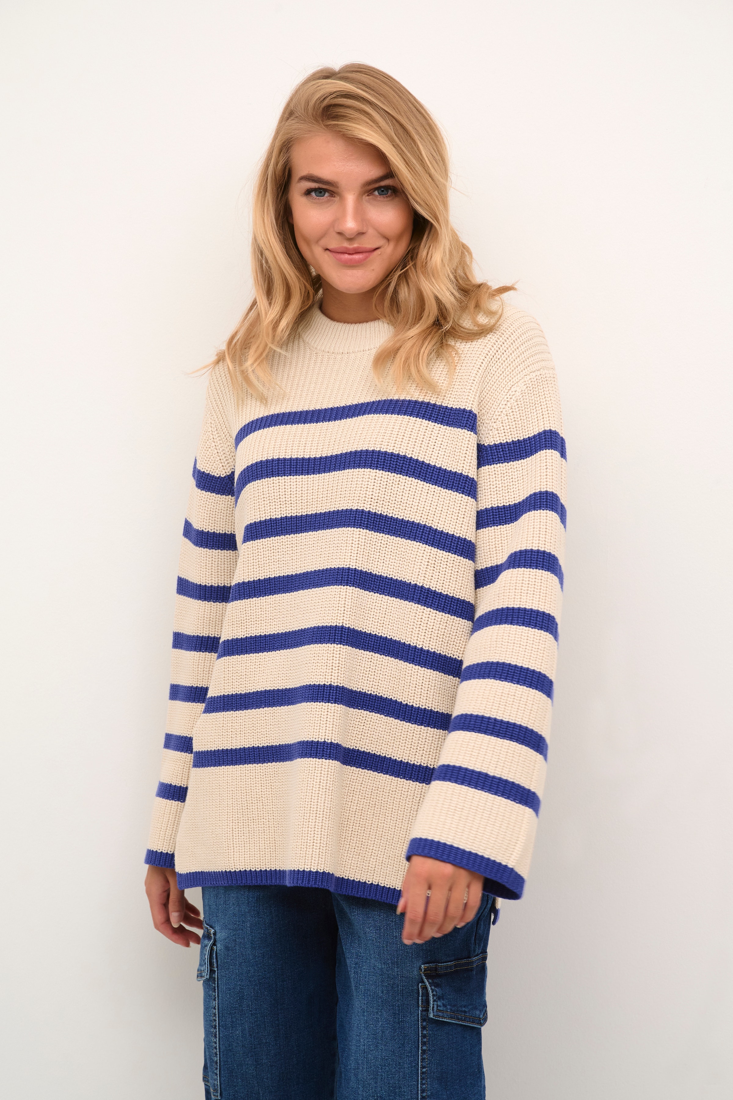 KAcilla Pullover LOOKBOOK FRONT 10507133-105357