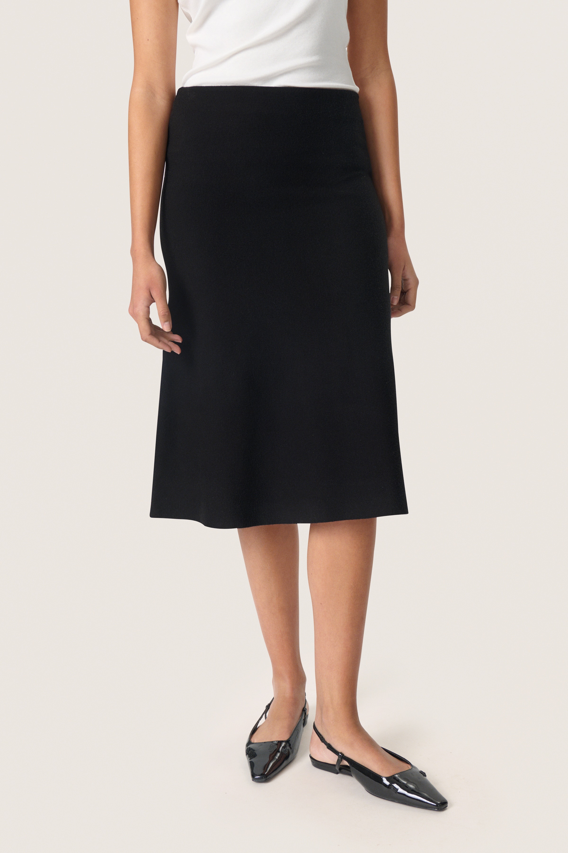 SLSpina Skirt LOOKBOOK FRONT 30408148-194008