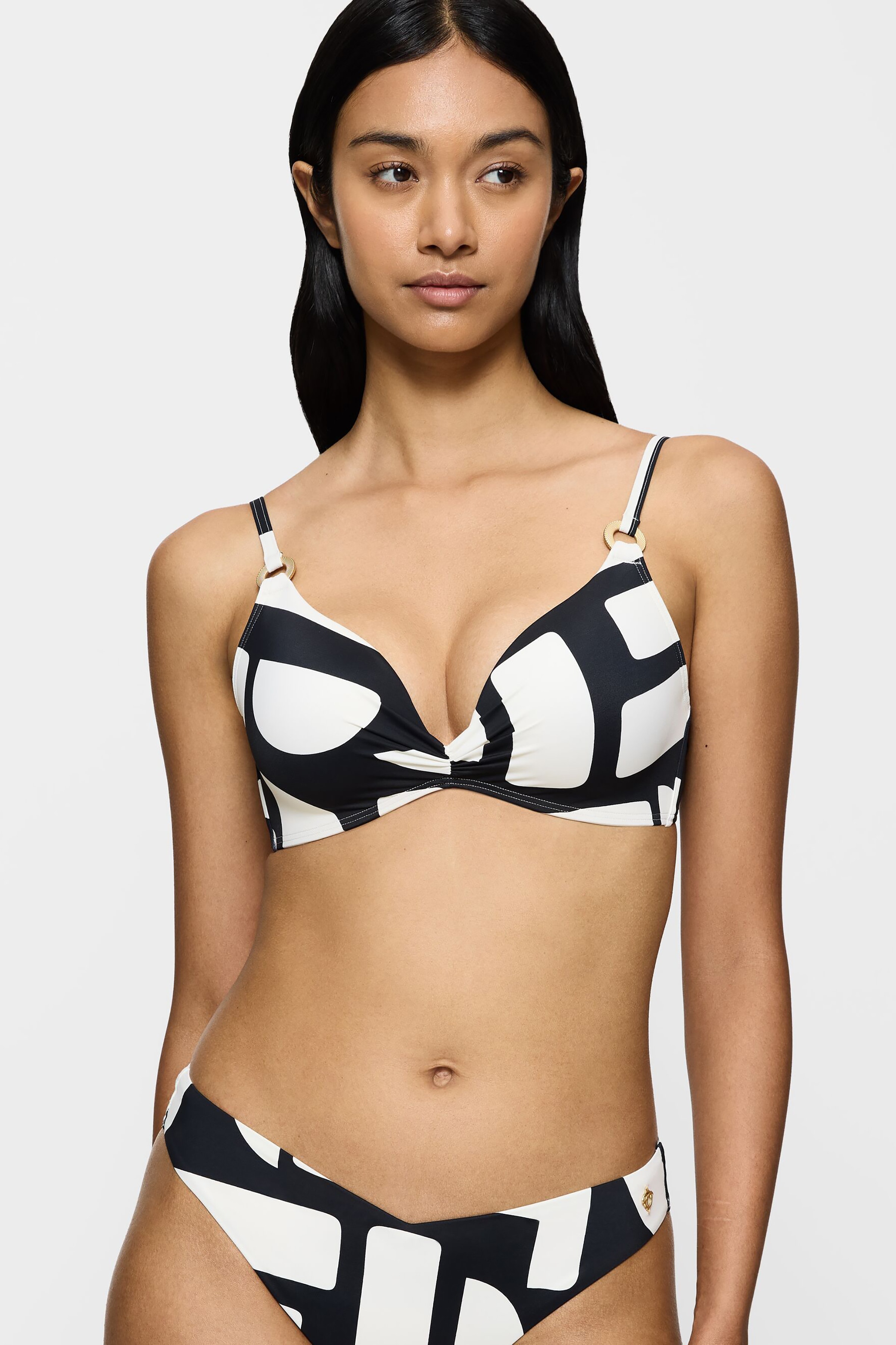 SummerAllure Bikini top LOOKBOOK FRONT 40500295-TM016