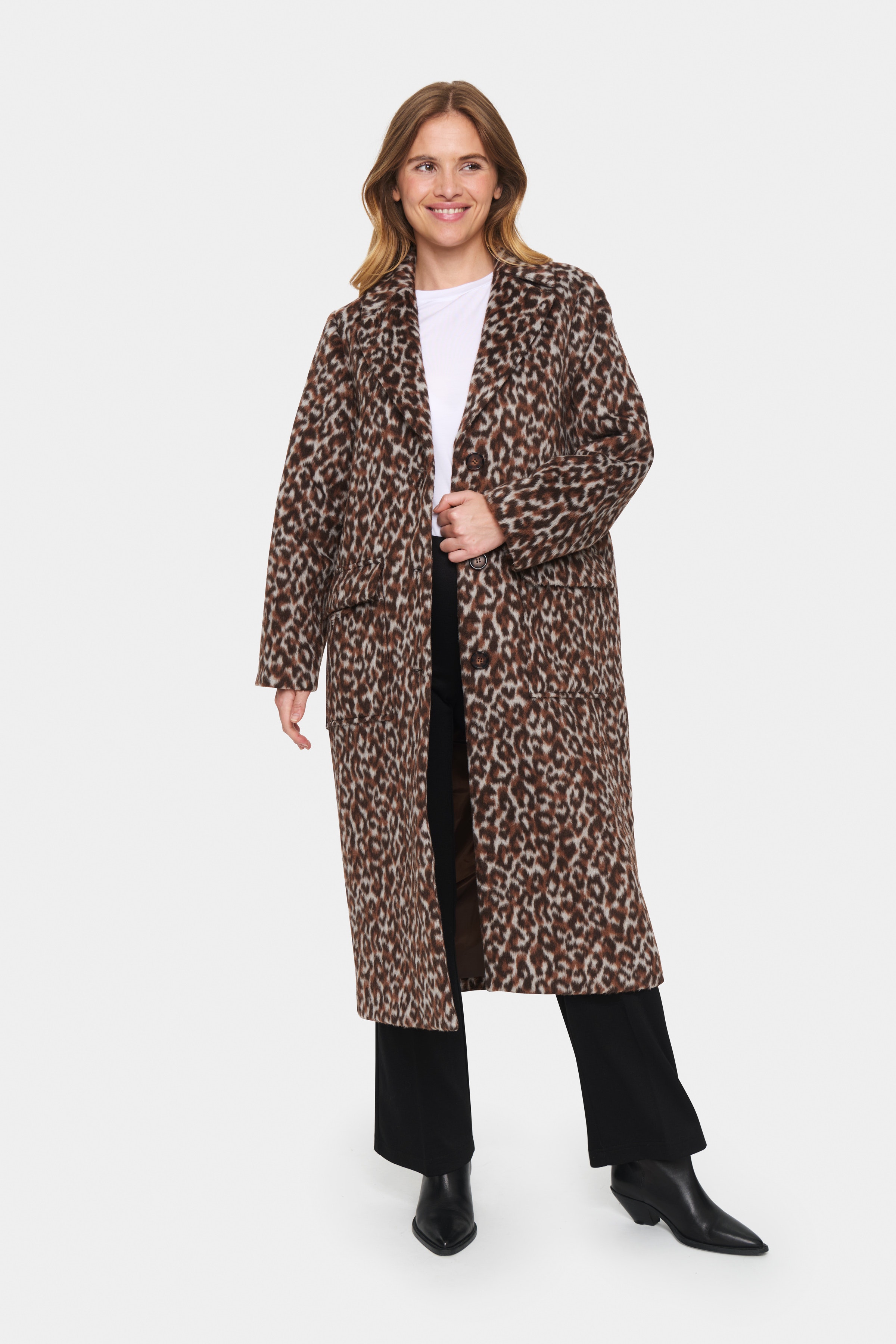 FideliSZ Leopard Mantel LOOKBOOK FRONT 30513340-190912