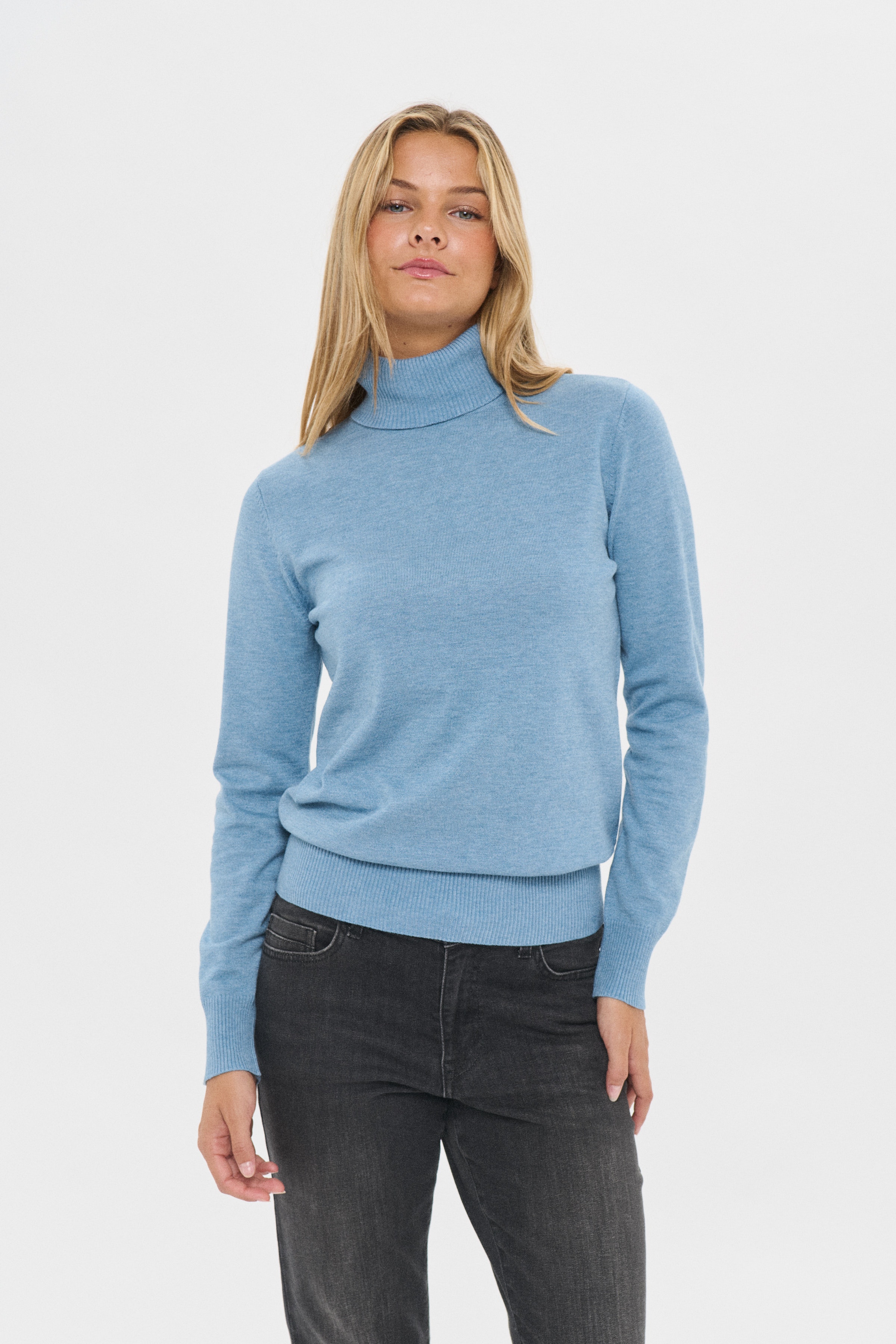 MilaSZ Rollneck Pullover LOOKBOOK FRONT 30500018-1740201