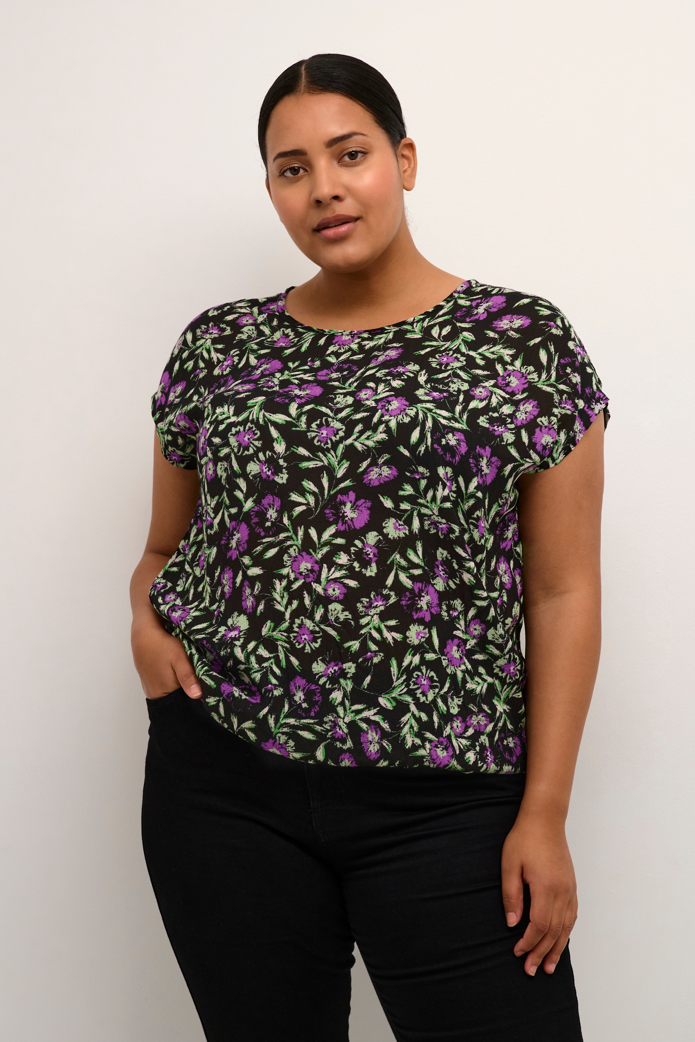KCisma Bluse LOOKBOOK FRONT 10581561-104263