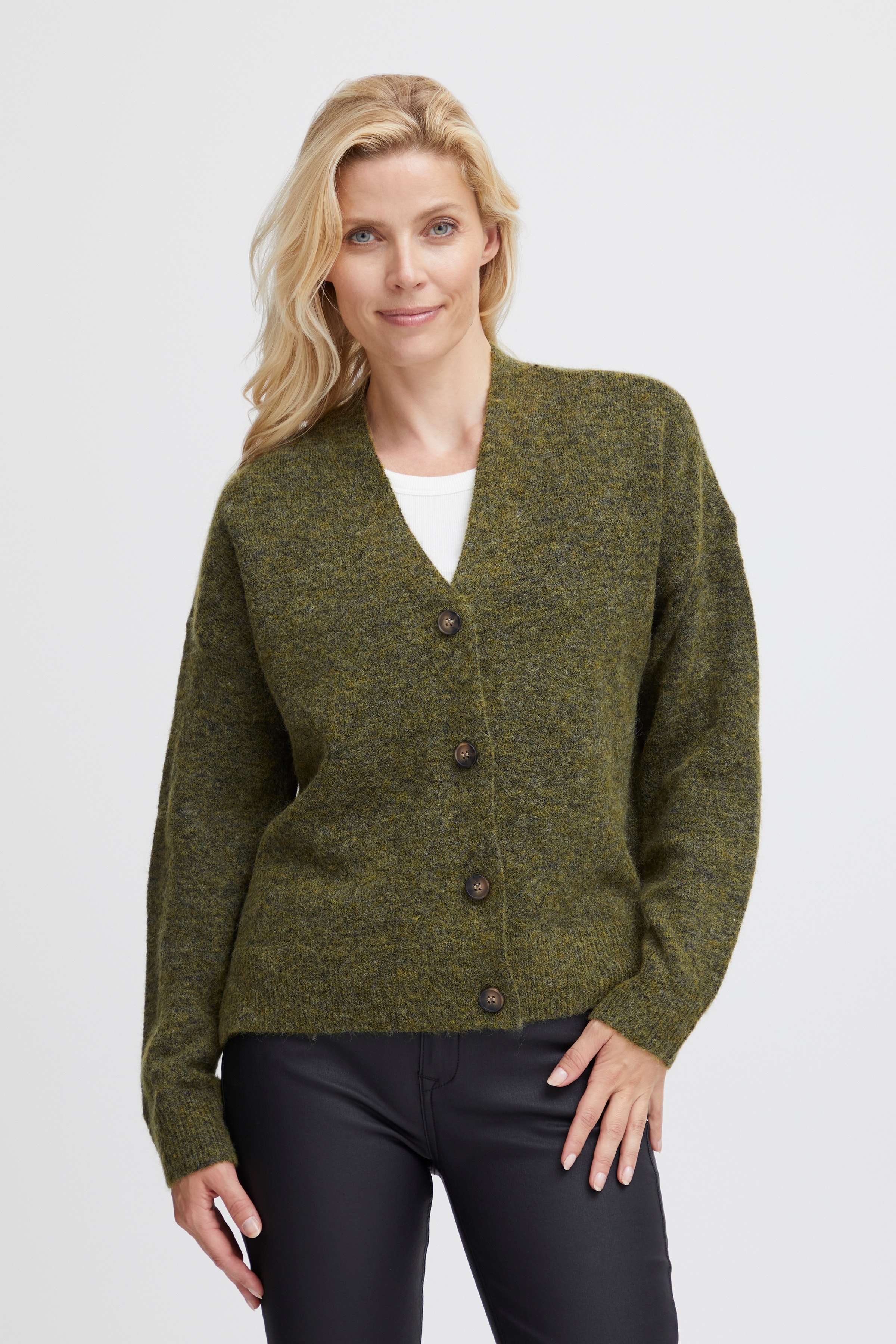 FRSANNY Cardigan LOOKBOOK FRONT 20612838-1904191