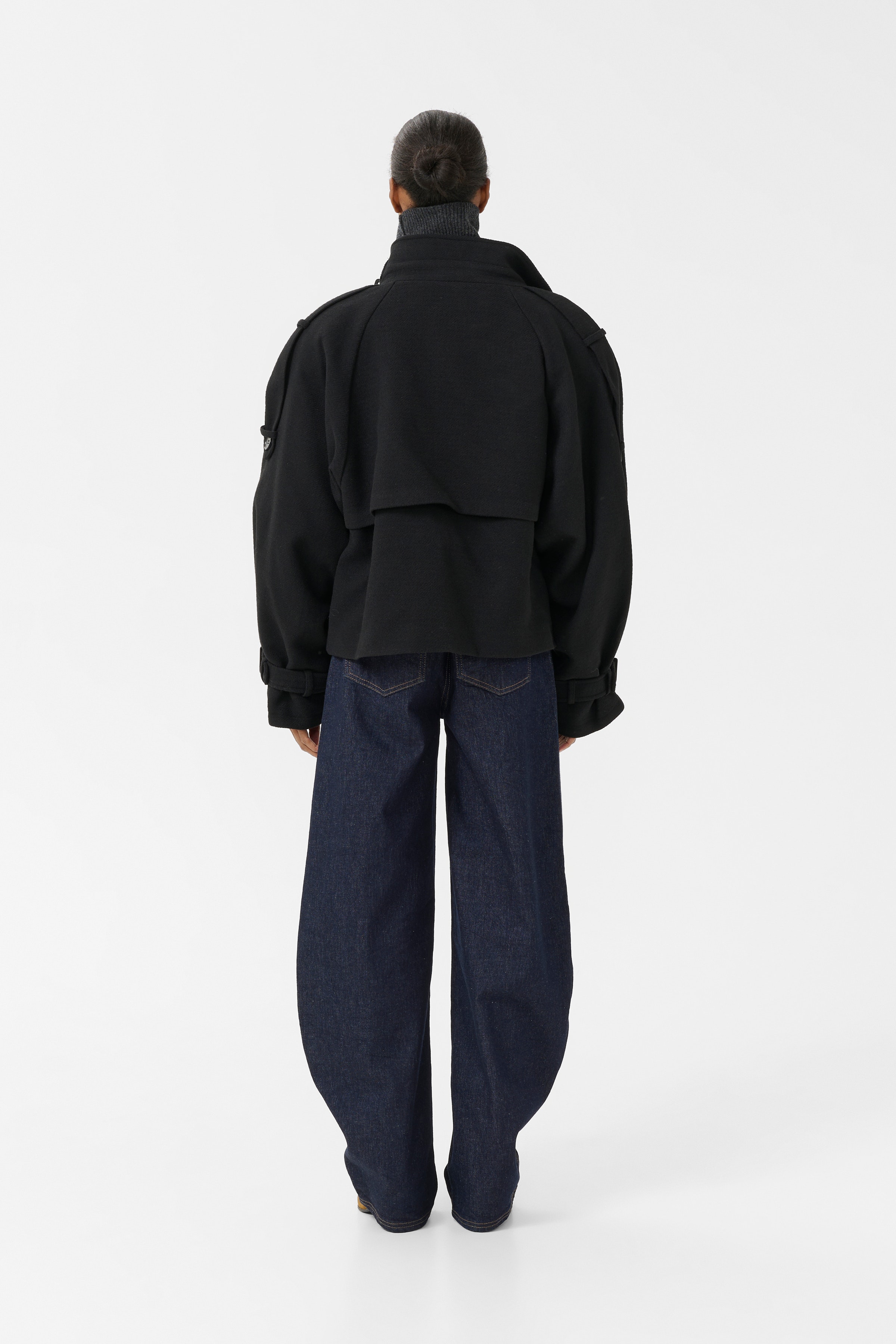 GZavic Outerwear LOOKBOOK BACK 10910324-100017