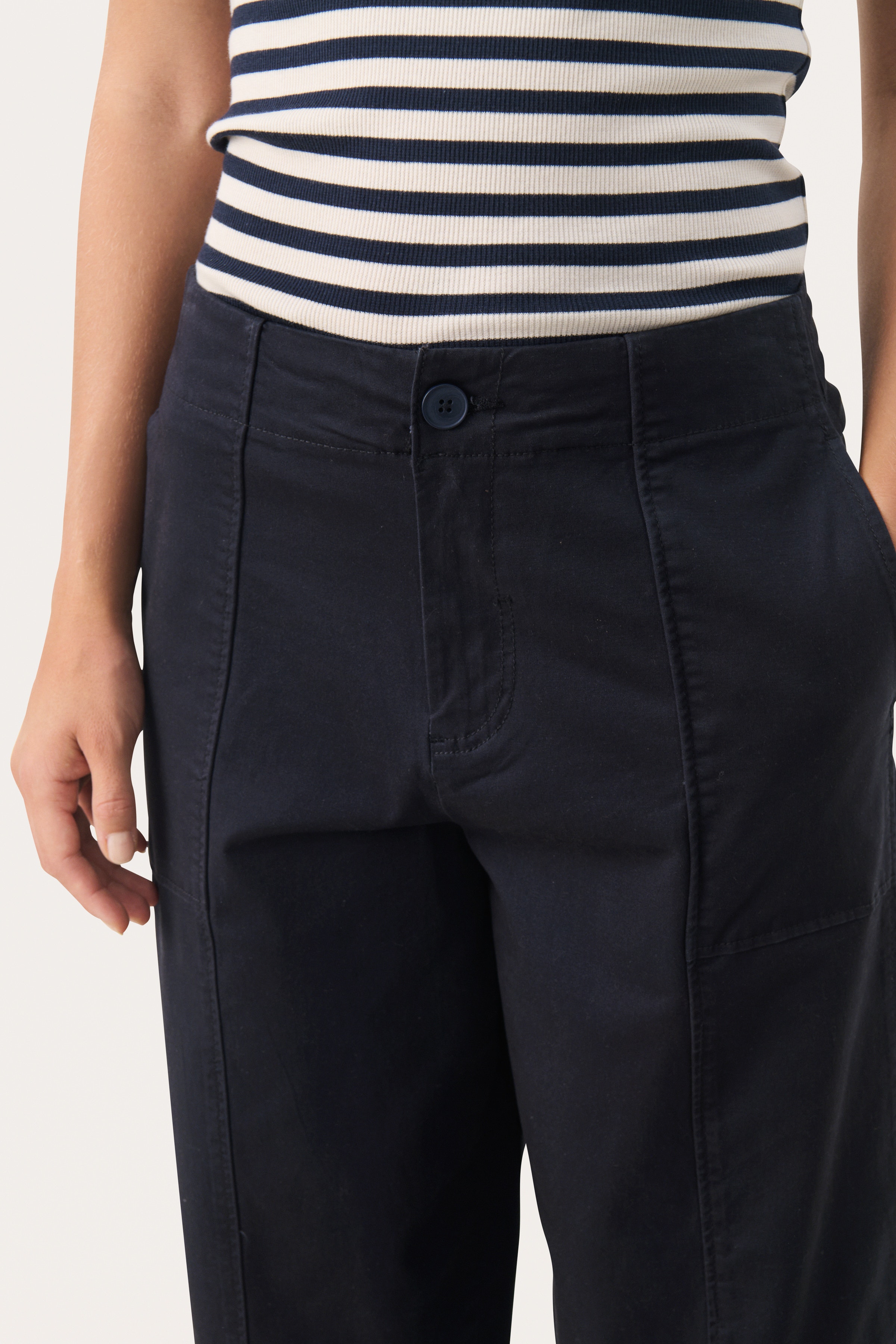 NettaPW Trousers LOOKBOOK DETAIL 30309489-194013