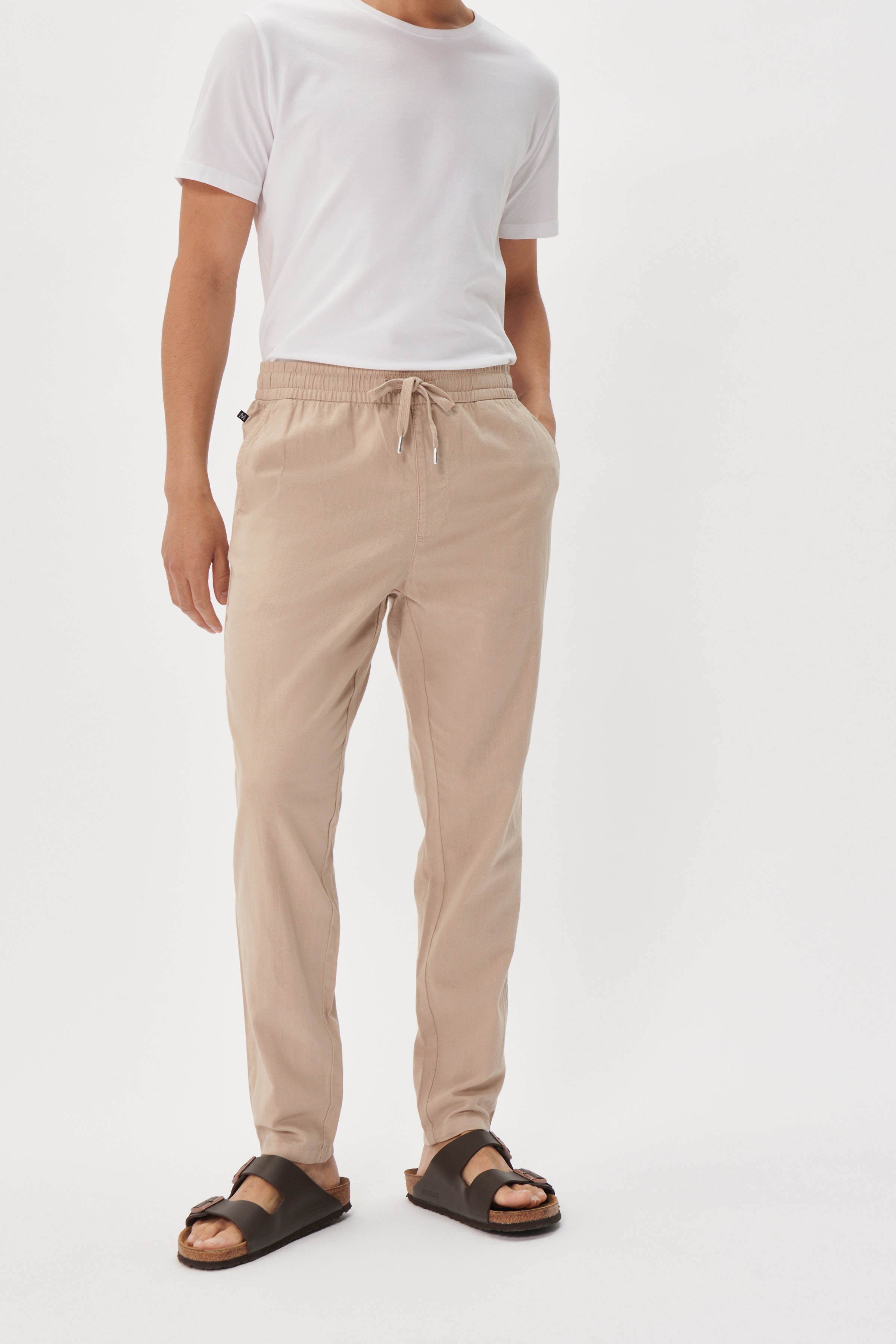 MAbarton linen trousers LOOKBOOK FRONT 30206031-160906
