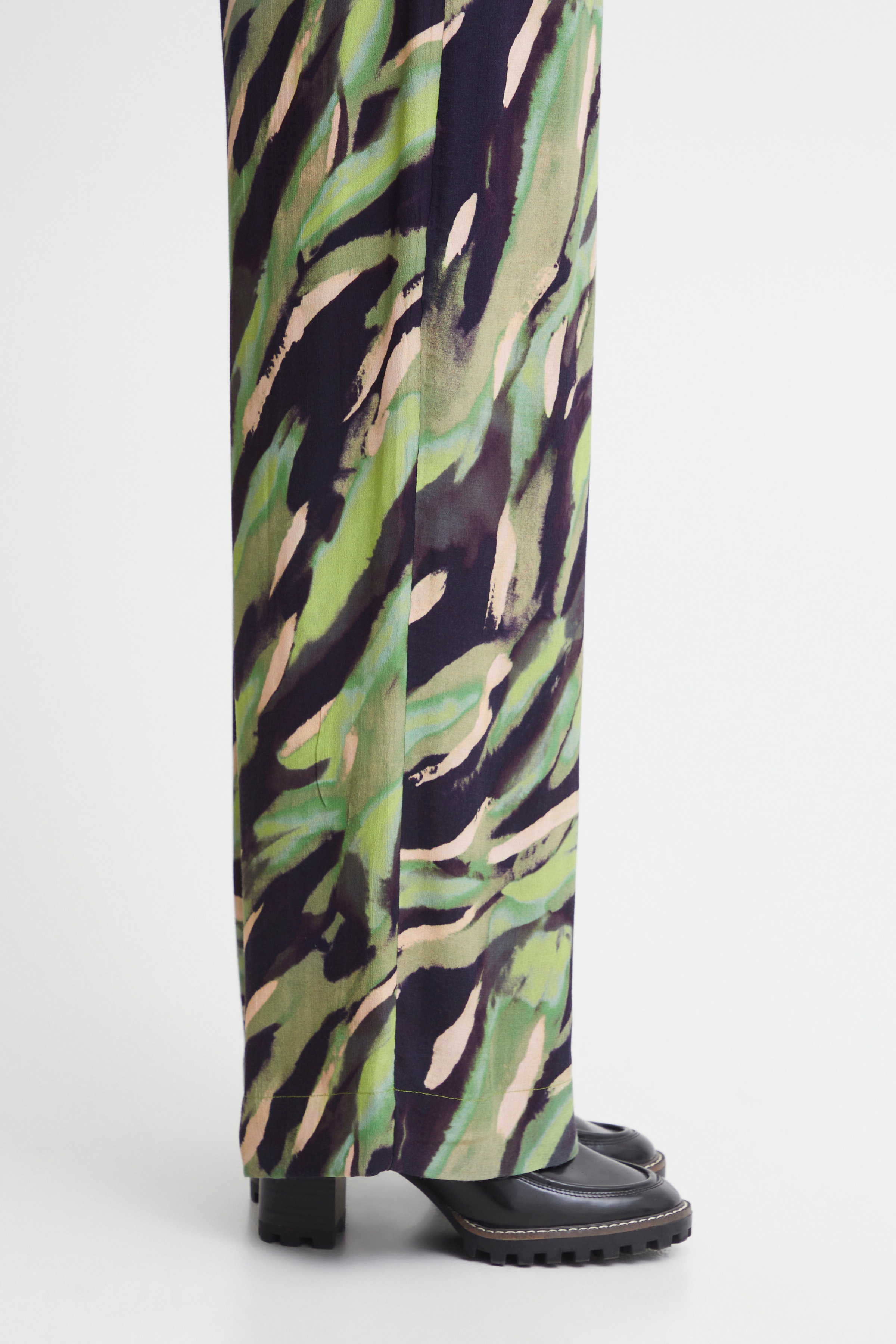 FRKAIYA Bukser LOOKBOOK DETAIL 20612054-201937